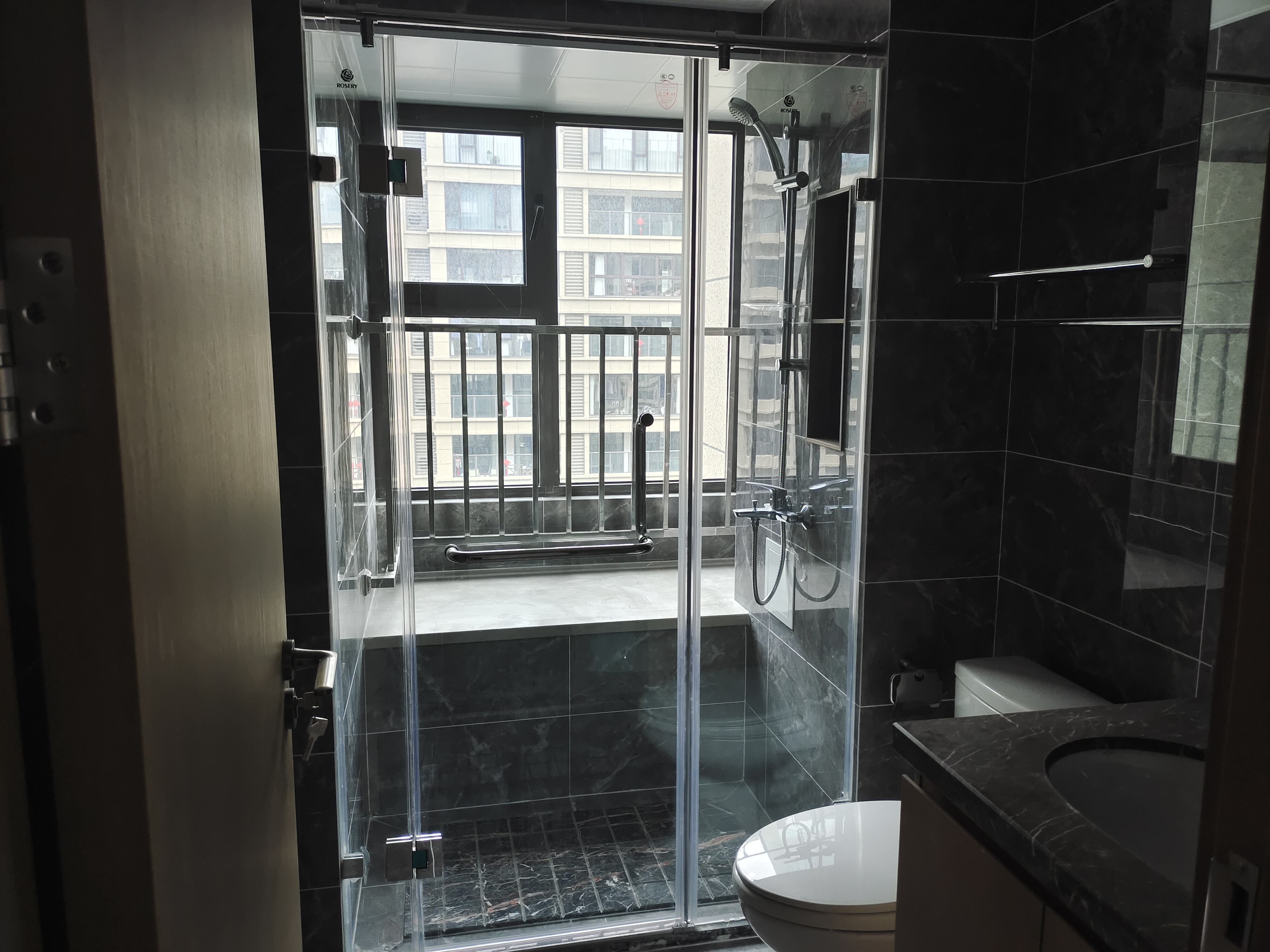 远创宸樾 4室2厅2卫 136.58m&sup2;
