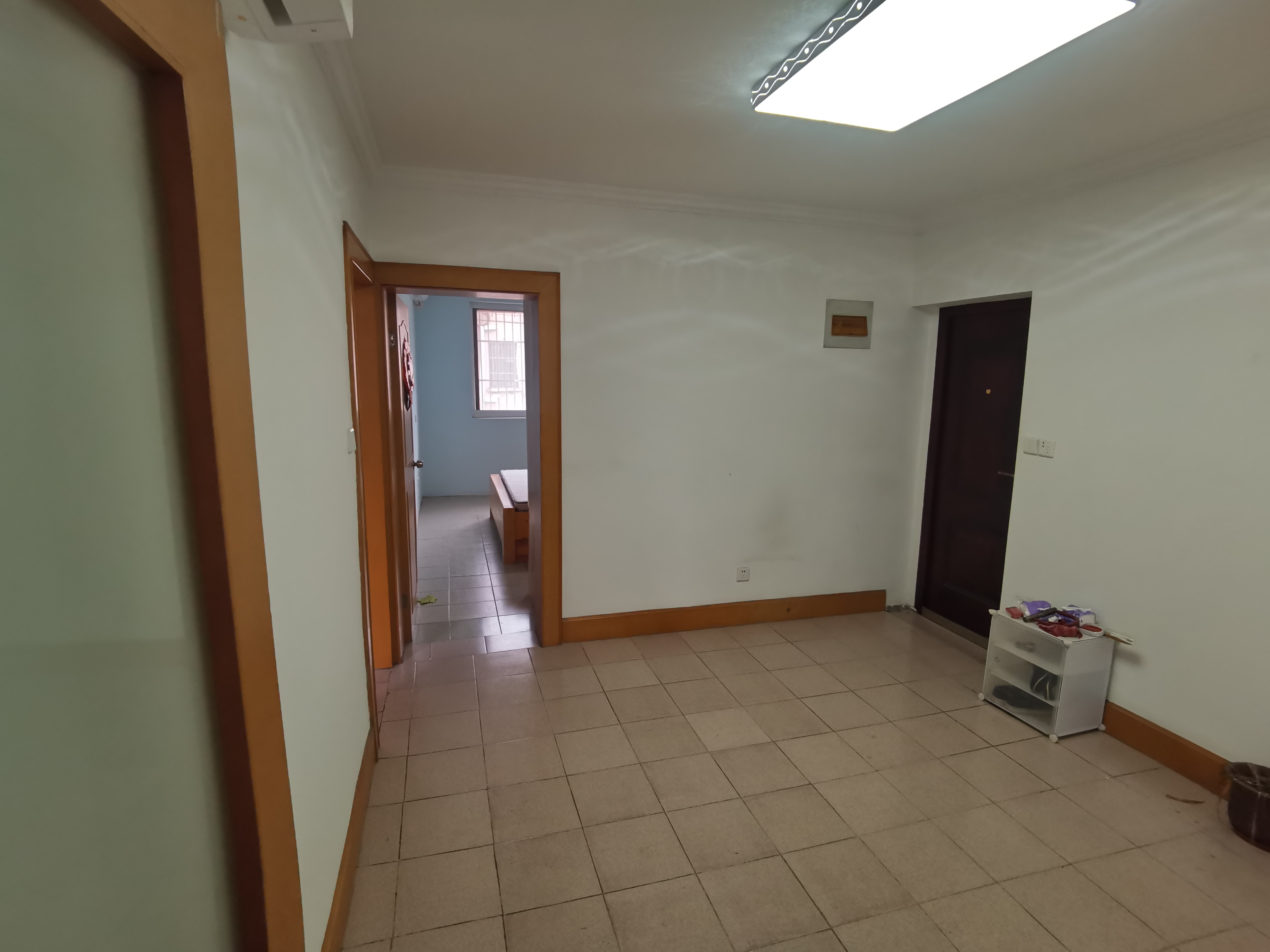 新建路新村(新建花苑) 3室1厅1卫 69.65m&sup2;