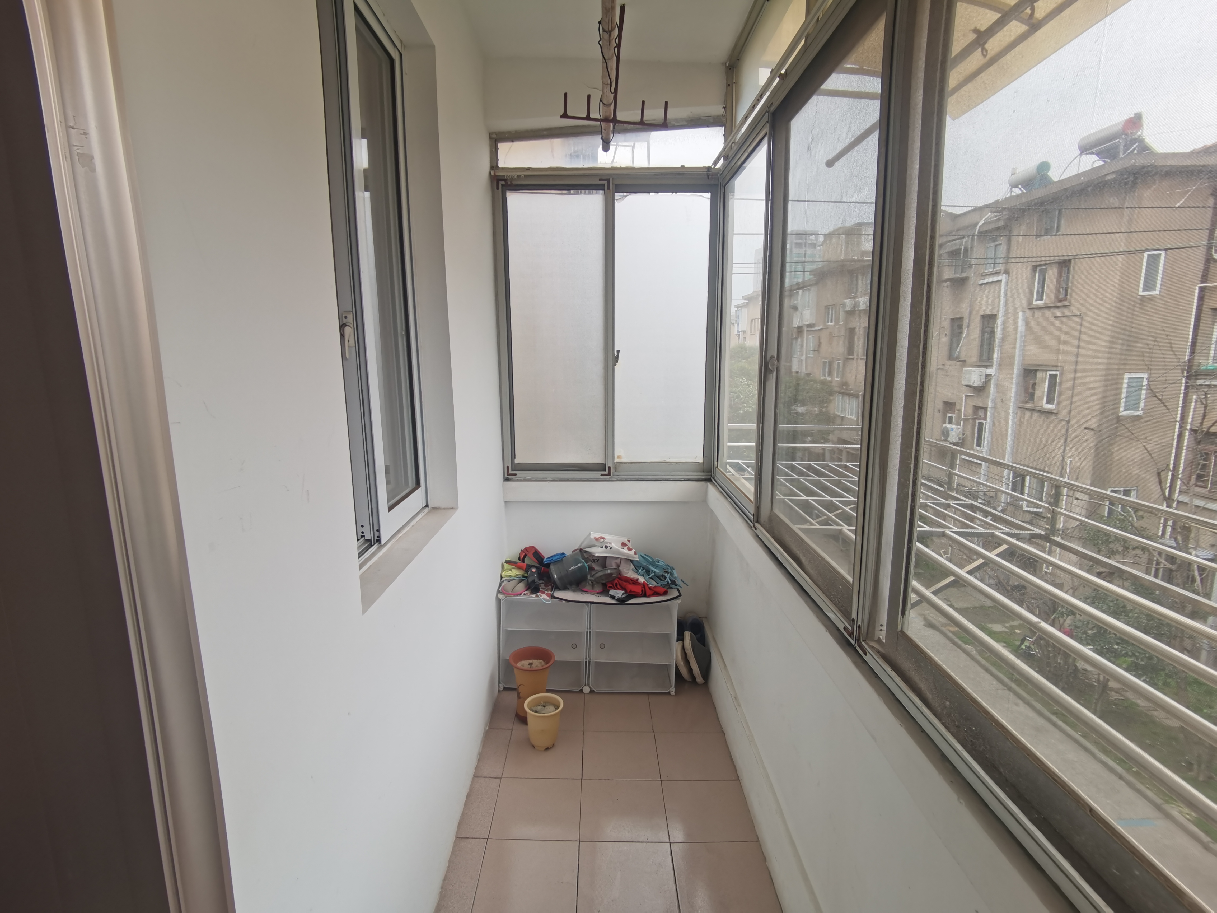 新建路新村(新建花苑) 3室1厅1卫 69.65m&sup2;