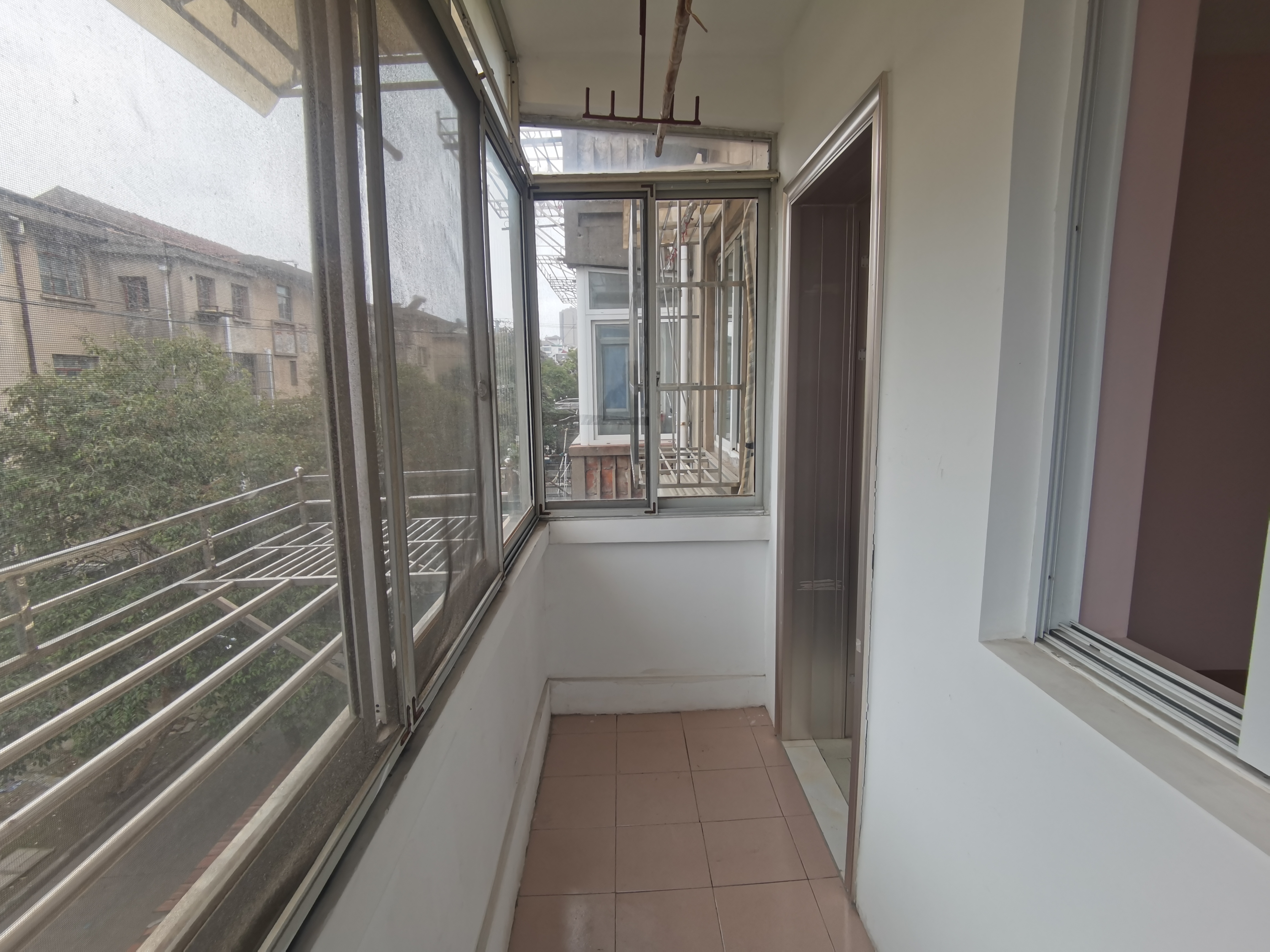 新建路新村(新建花苑) 3室1厅1卫 69.65m&sup2;
