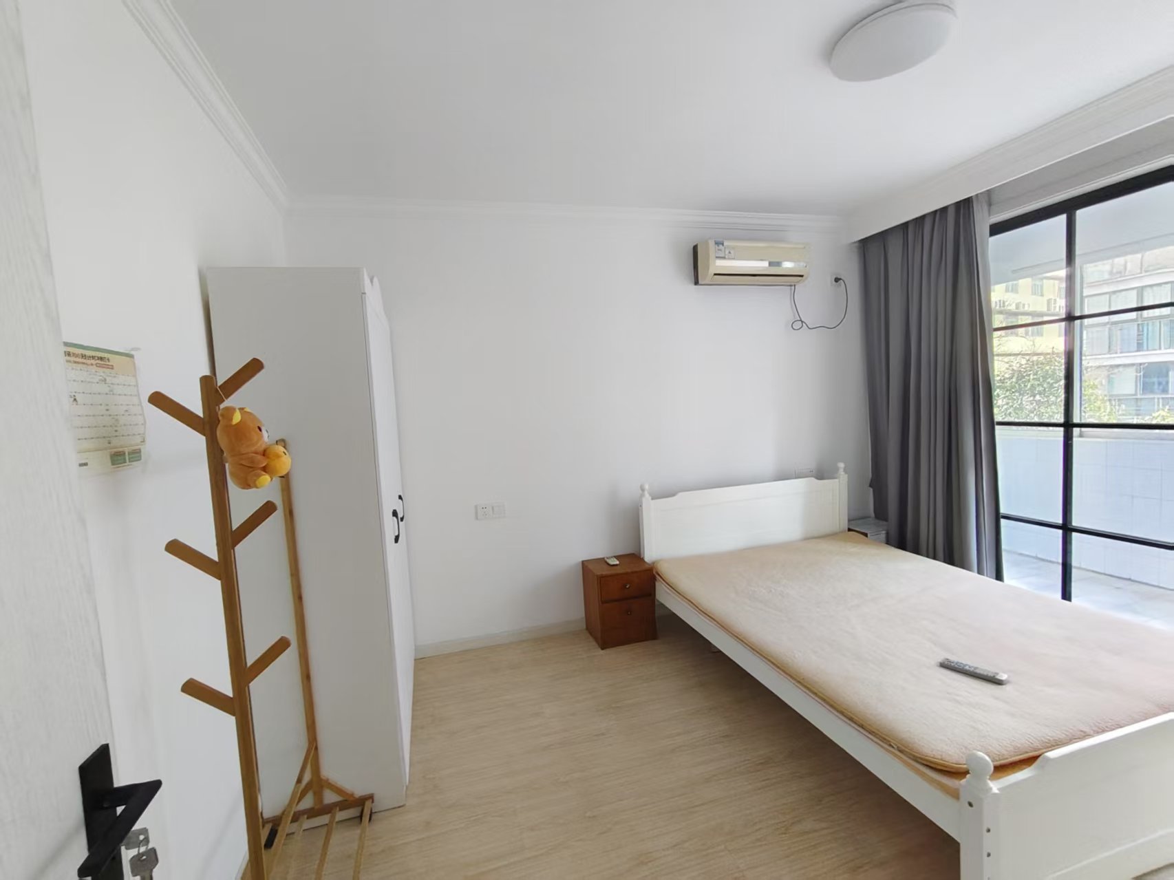 任港路2号 2室1厅1卫 66.6m&sup2;