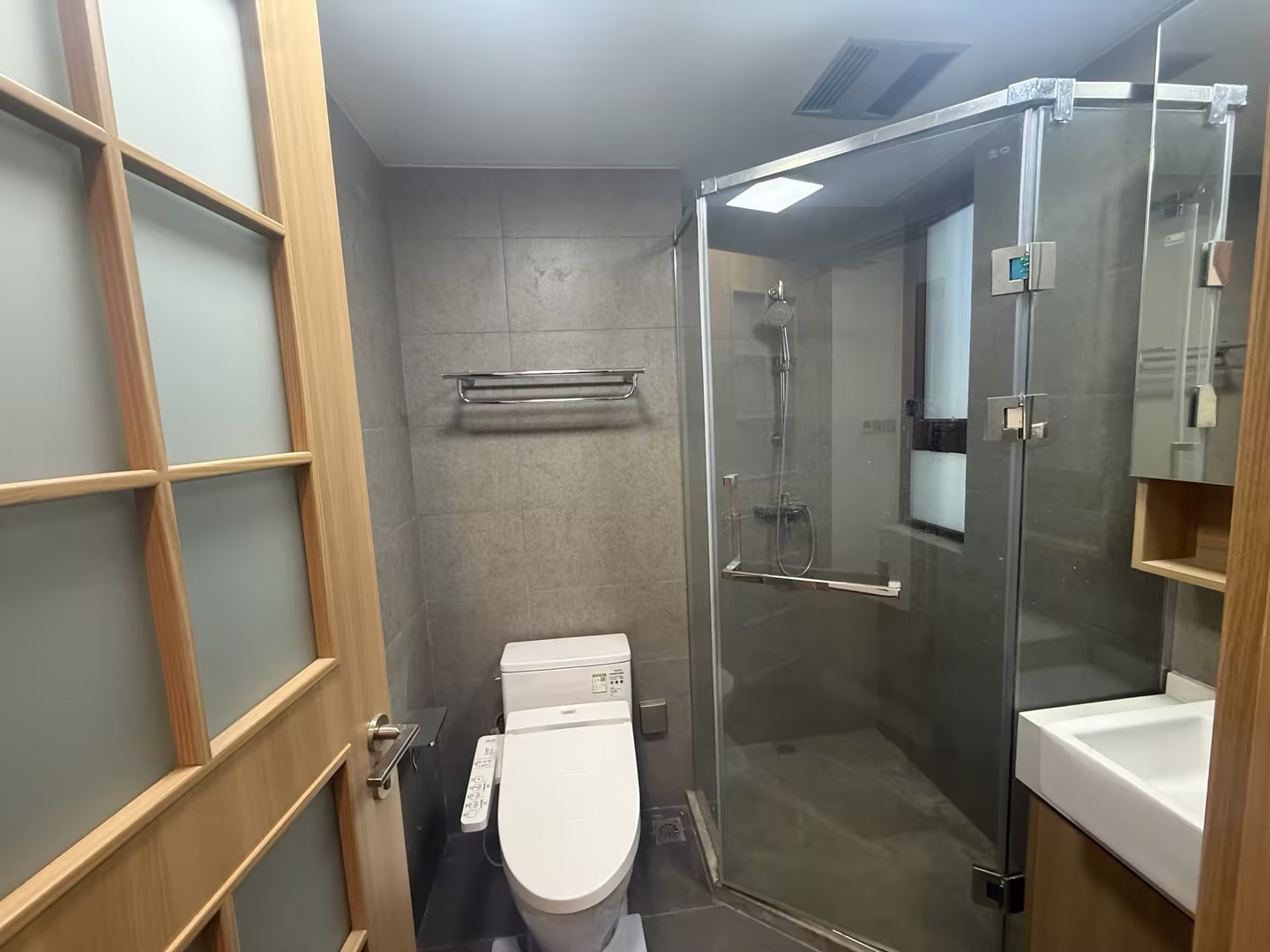雍华府 3室2厅1卫 99.01m&sup2;