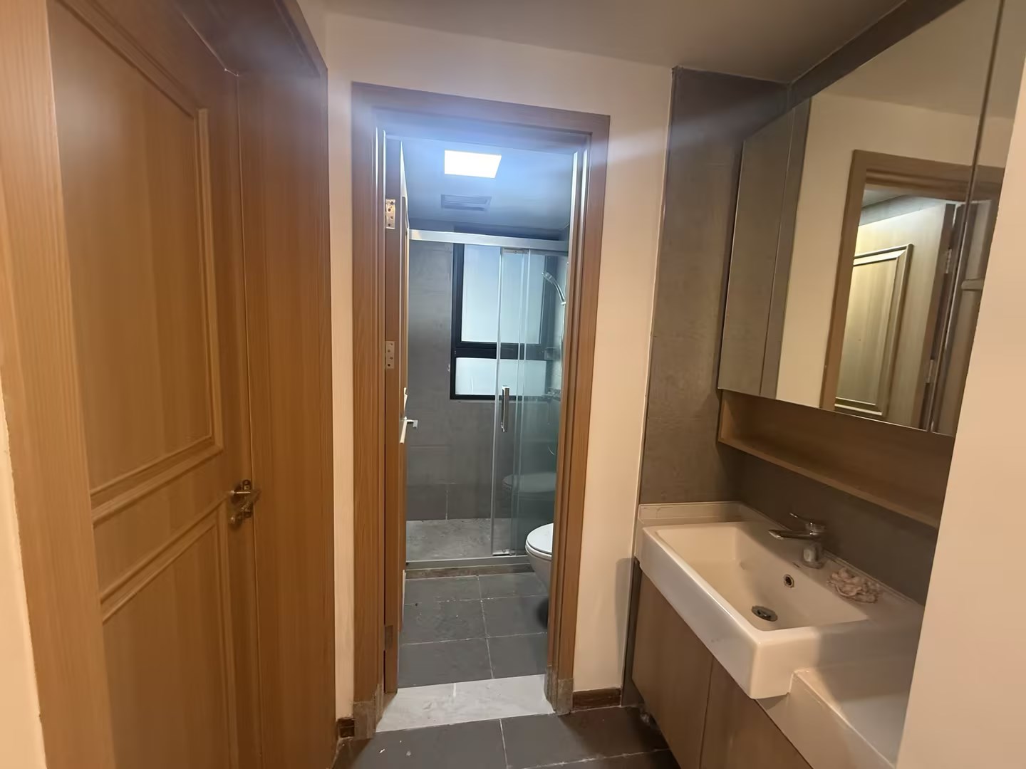 雍华府 3室2厅1卫 99.01m&sup2;