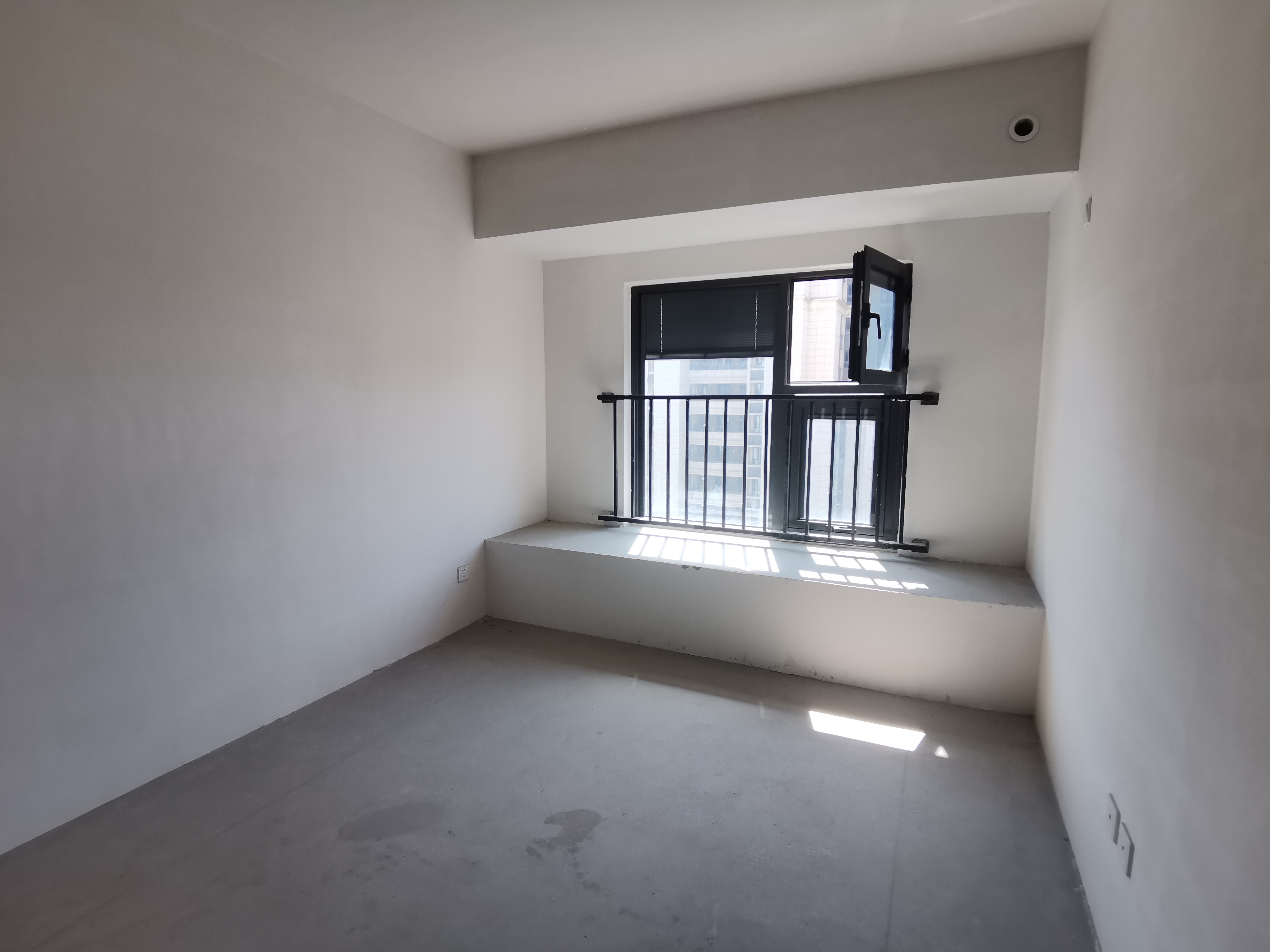 春溪集 3室2厅1卫 89m²