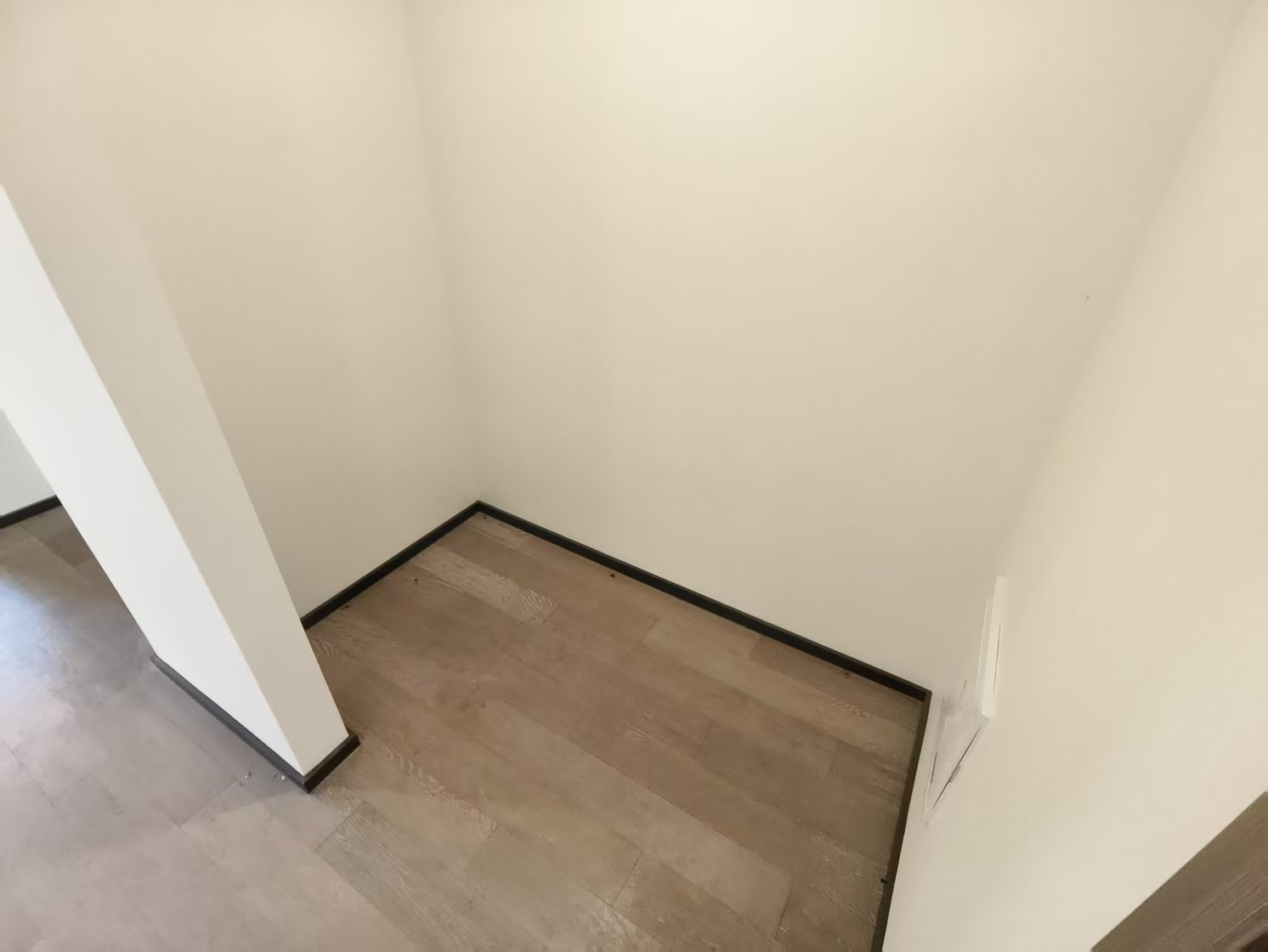 万科翡翠公园 3室2厅2卫 125m&sup2;