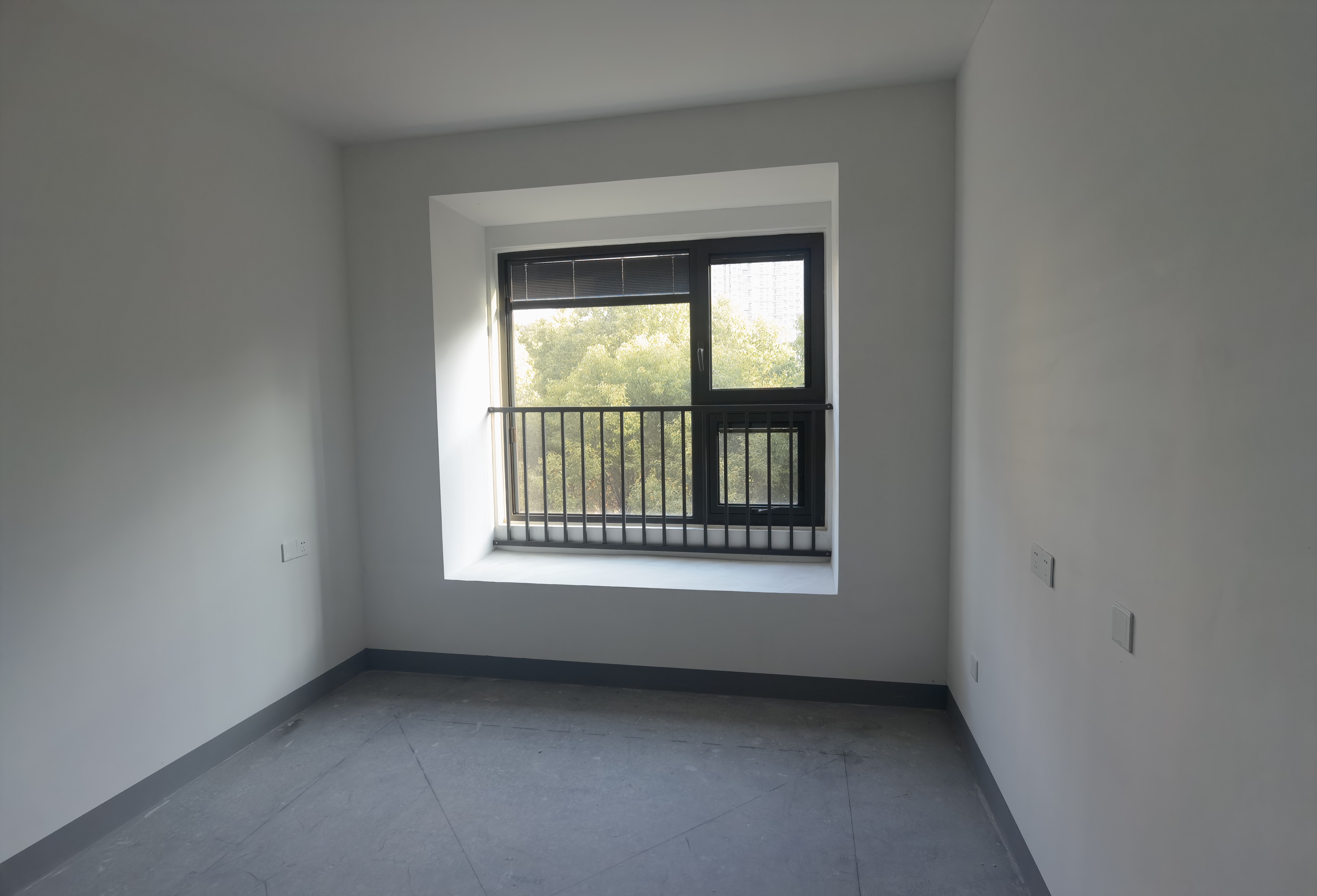 建发御珑湾 4室2厅2卫 184m²