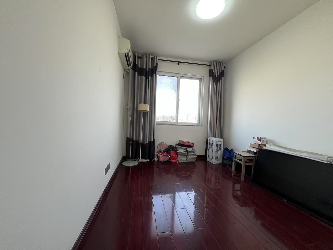 兆丰嘉园 3室2厅1卫 140.00m&sup2;