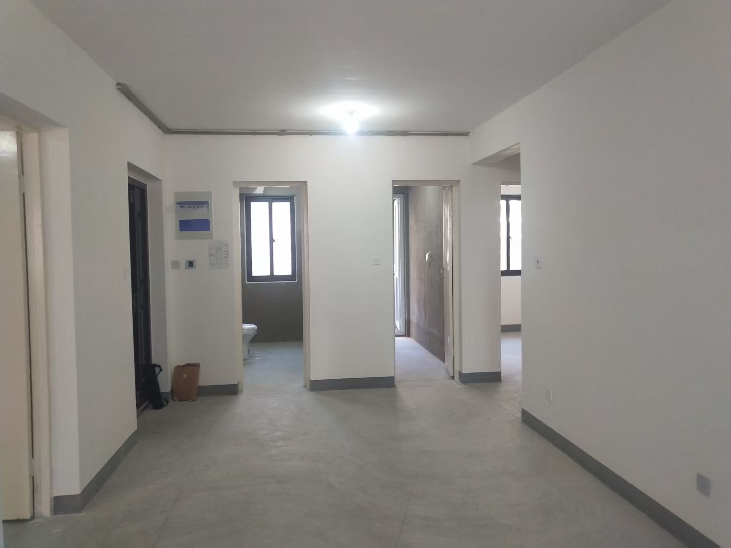 兴石花园 3室2厅2卫 131.77m²