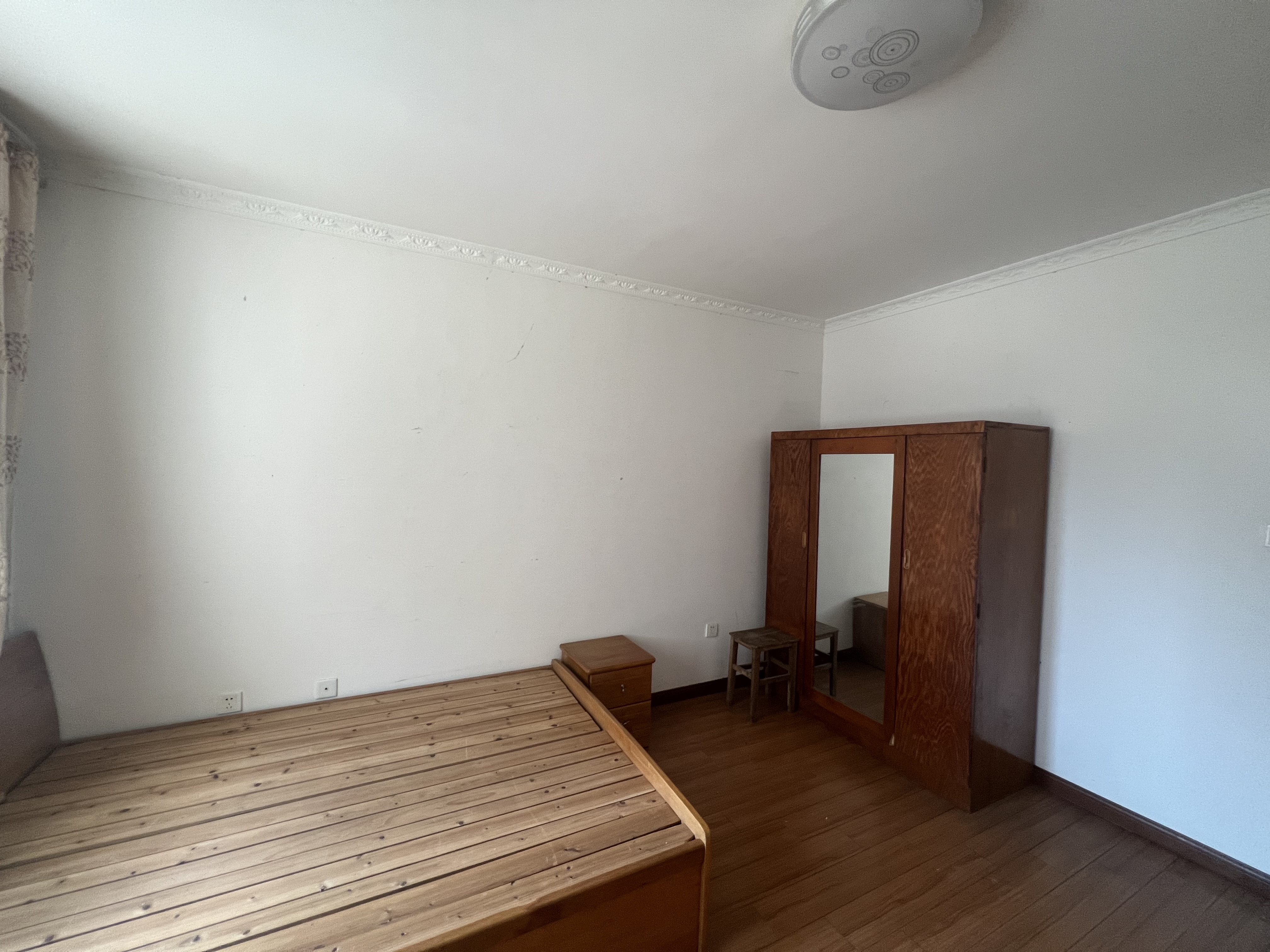 五山新苑 3室2厅1卫 132m&sup2;