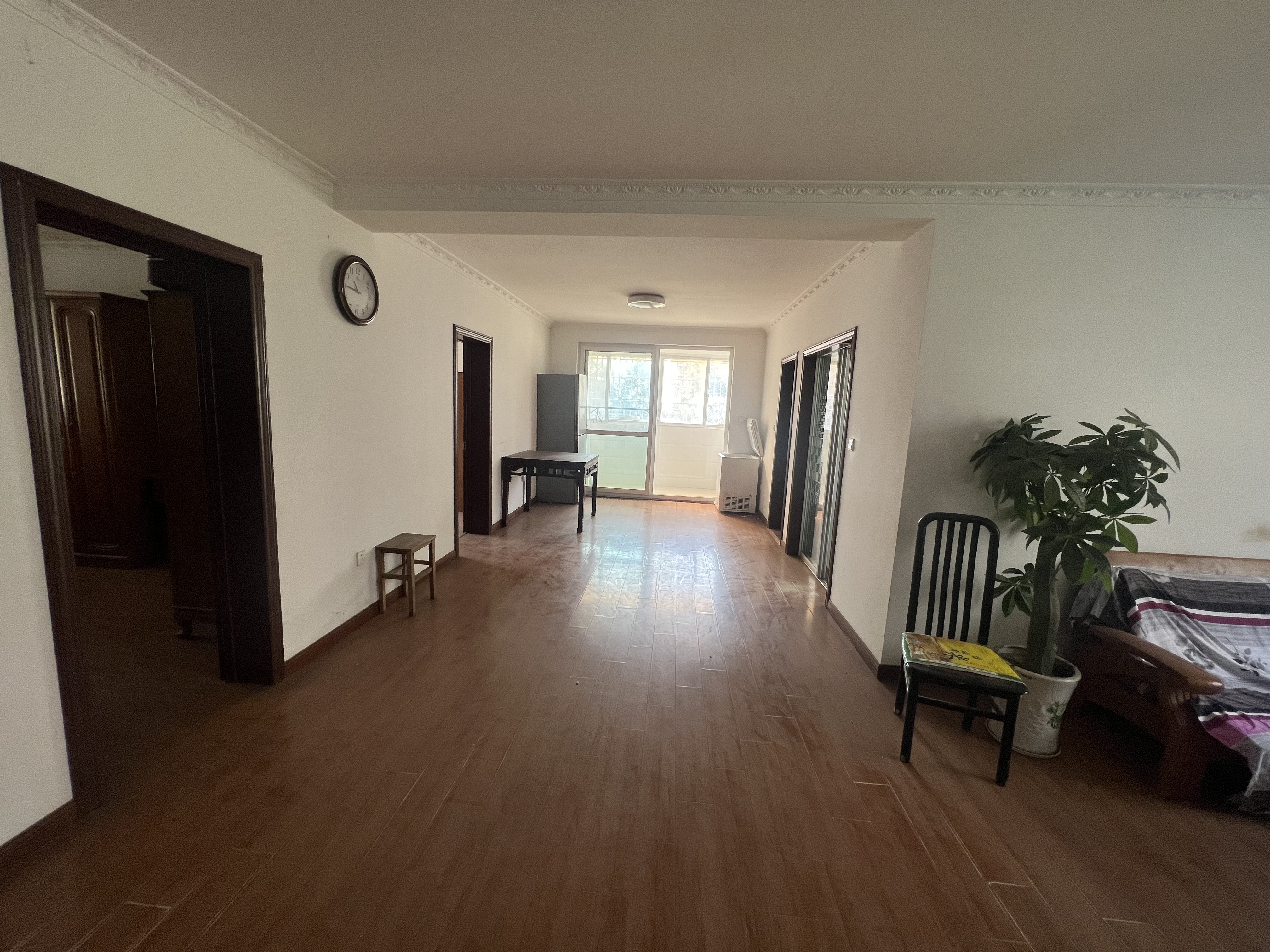 五山新苑 3室2厅1卫 132m&sup2;