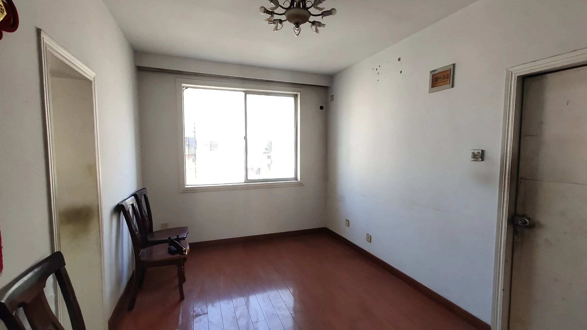 郭里园 2室1厅1卫 73.2m&sup2;