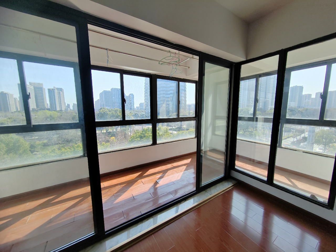 南通橡树湾 4室2厅2卫 169m²