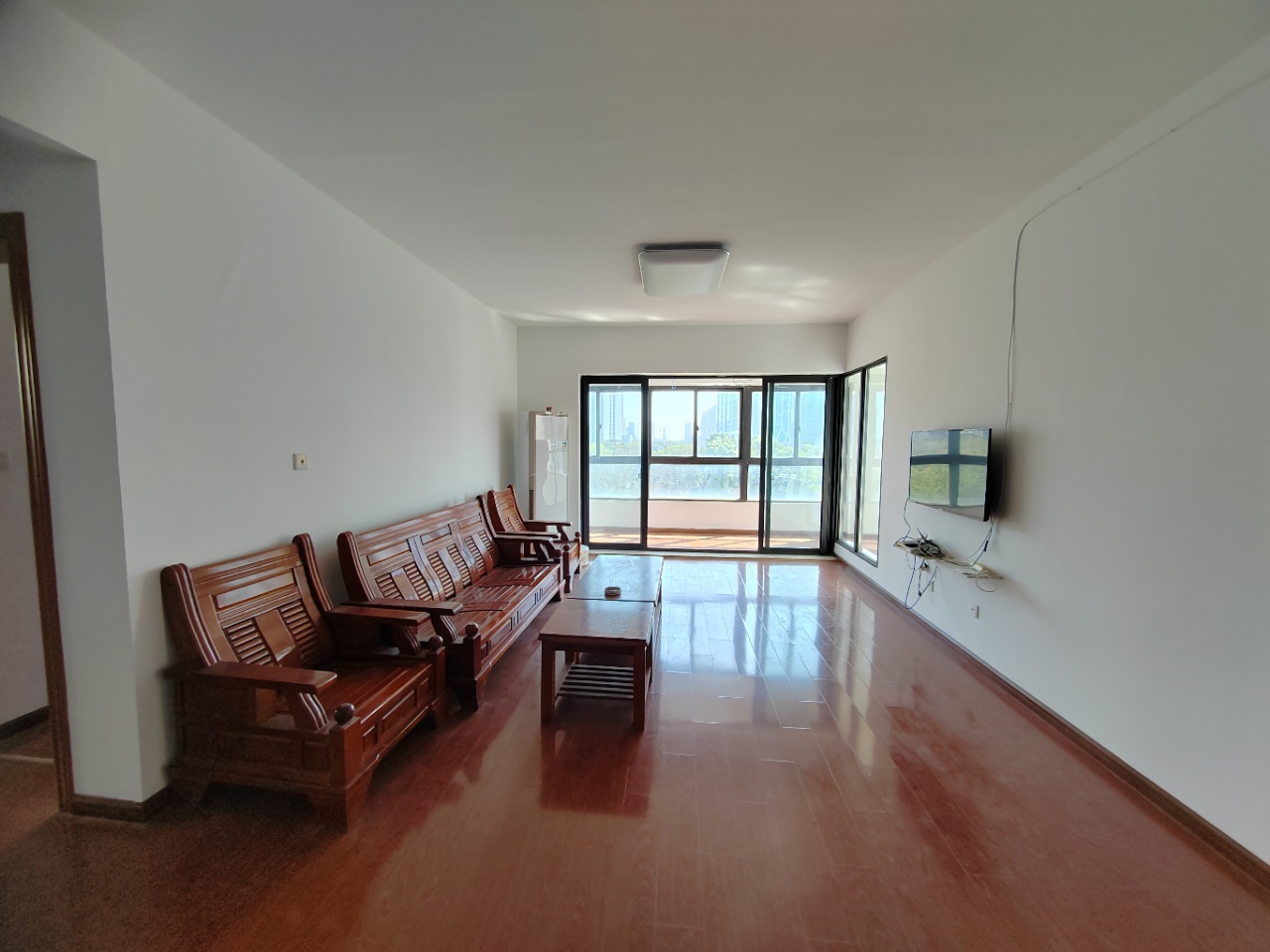 南通橡树湾 4室2厅2卫 168.99m²