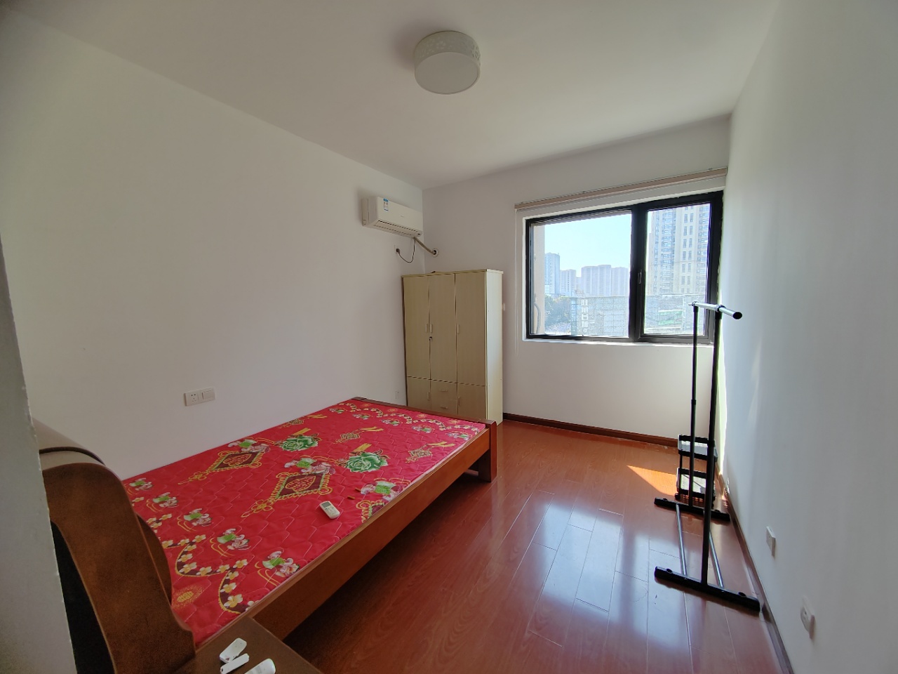 南通橡树湾 4室2厅2卫 169m²