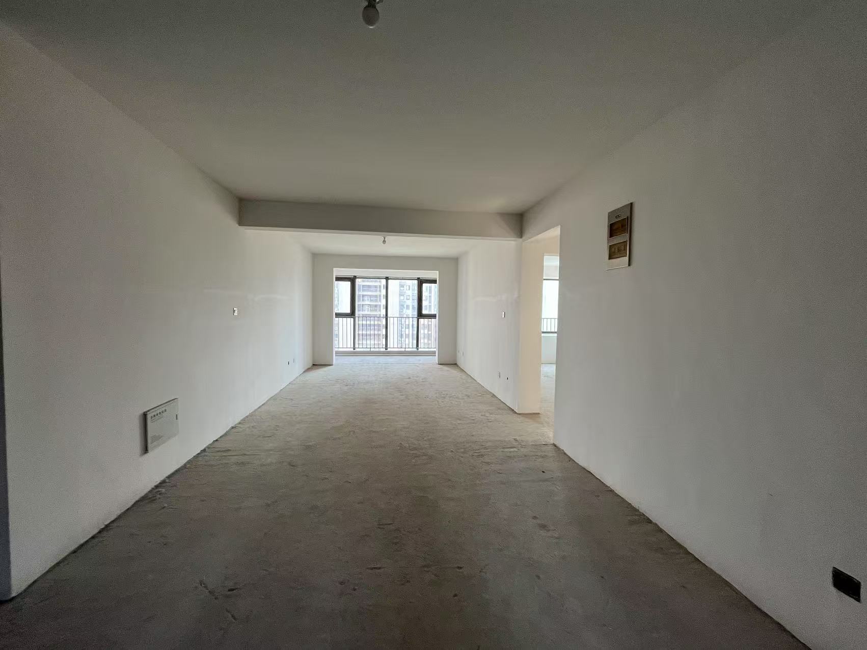 南山湖一号 3室2厅1卫 122.00m²