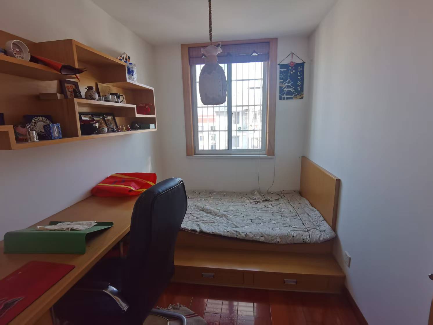光明南村 3室1厅1卫 96.18m&sup2;