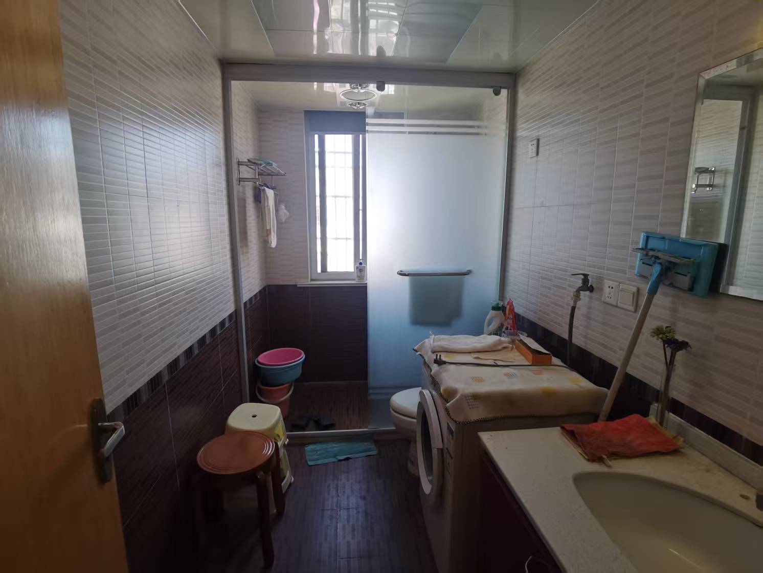 光明南村 3室1厅1卫 96.18m&sup2;