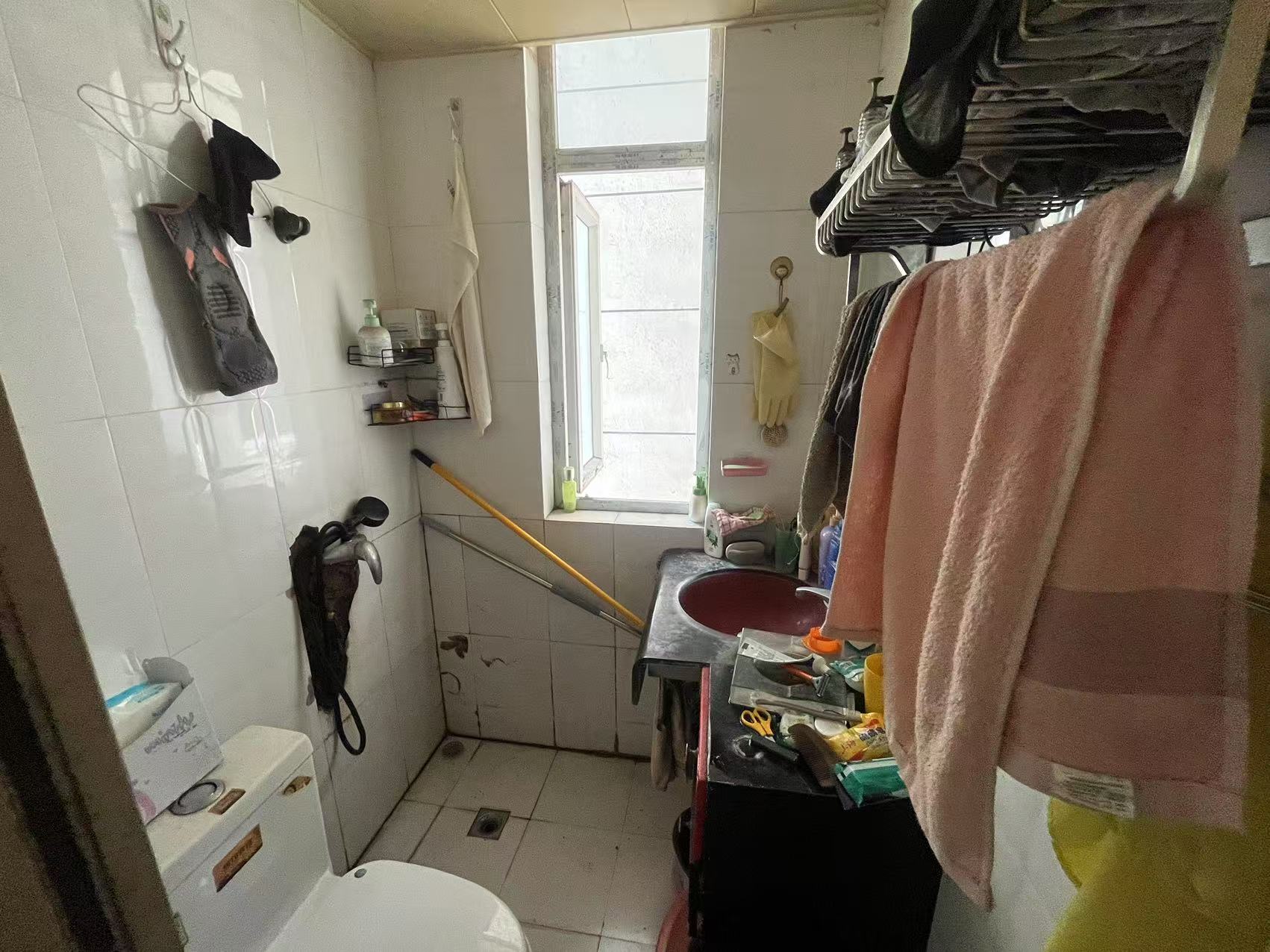 光明西村 2室1厅1卫 65.73m&sup2;