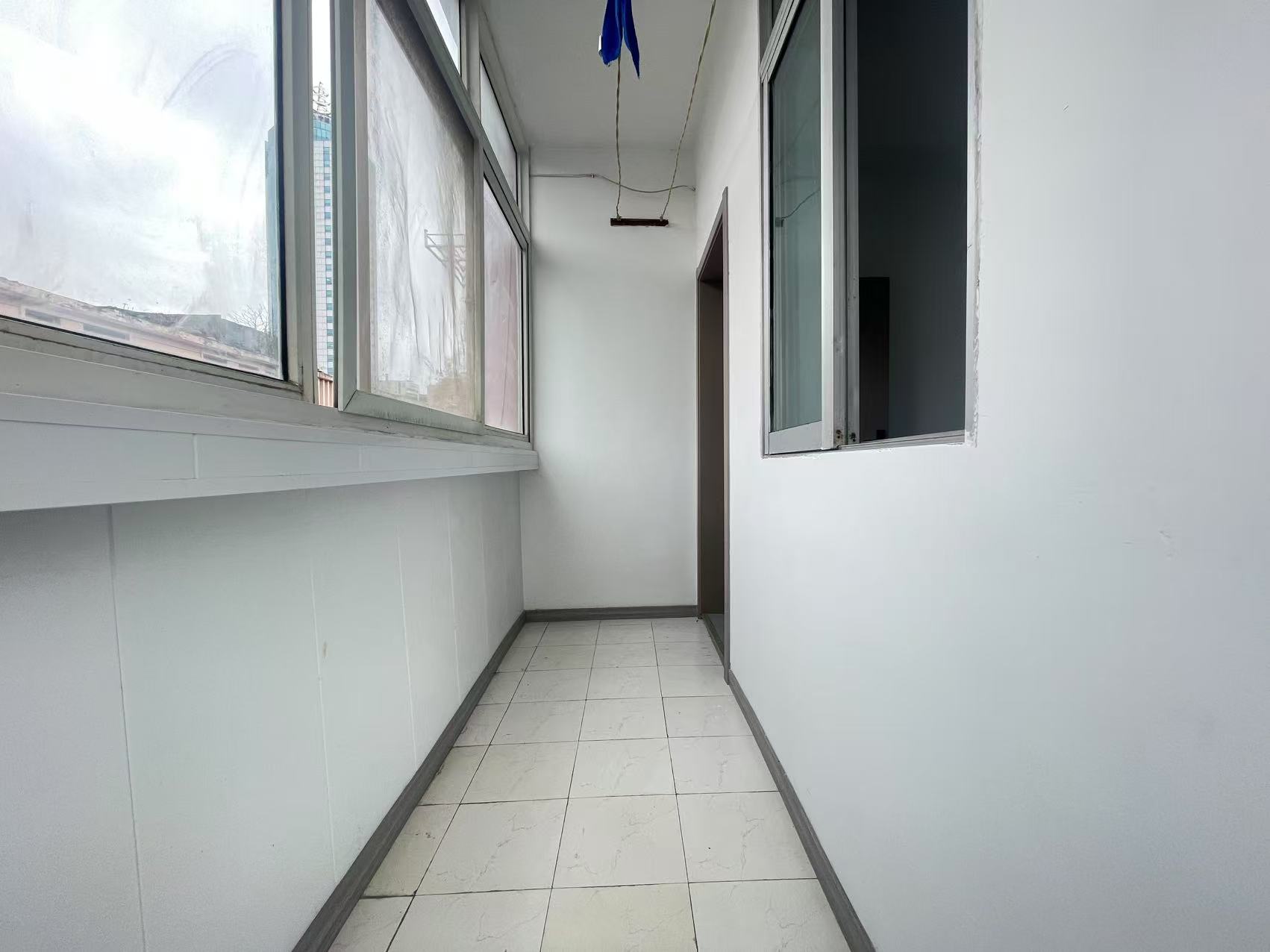 青年路新村 1室1厅1卫 46.81m&sup2;