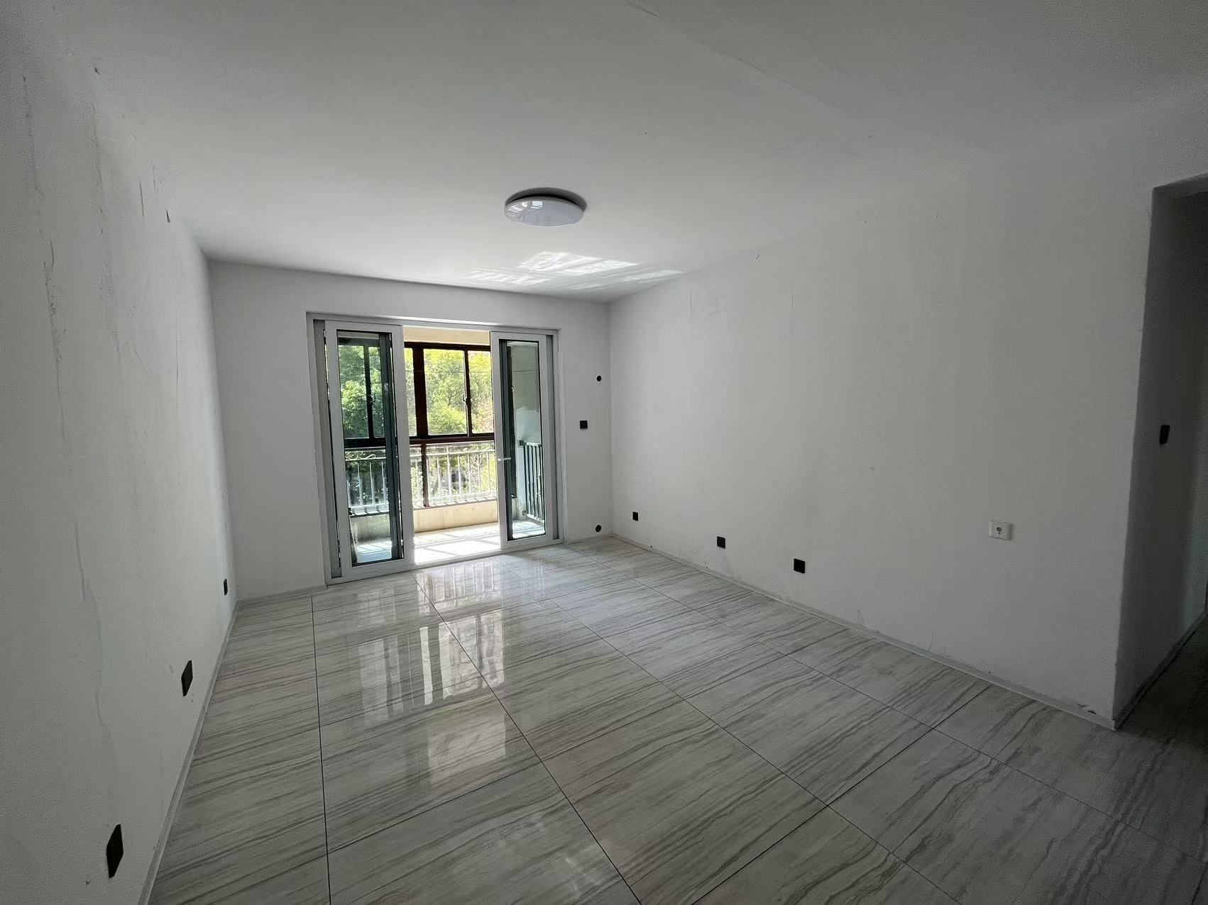 南通橡树湾 3室2厅2卫 120m&sup2;