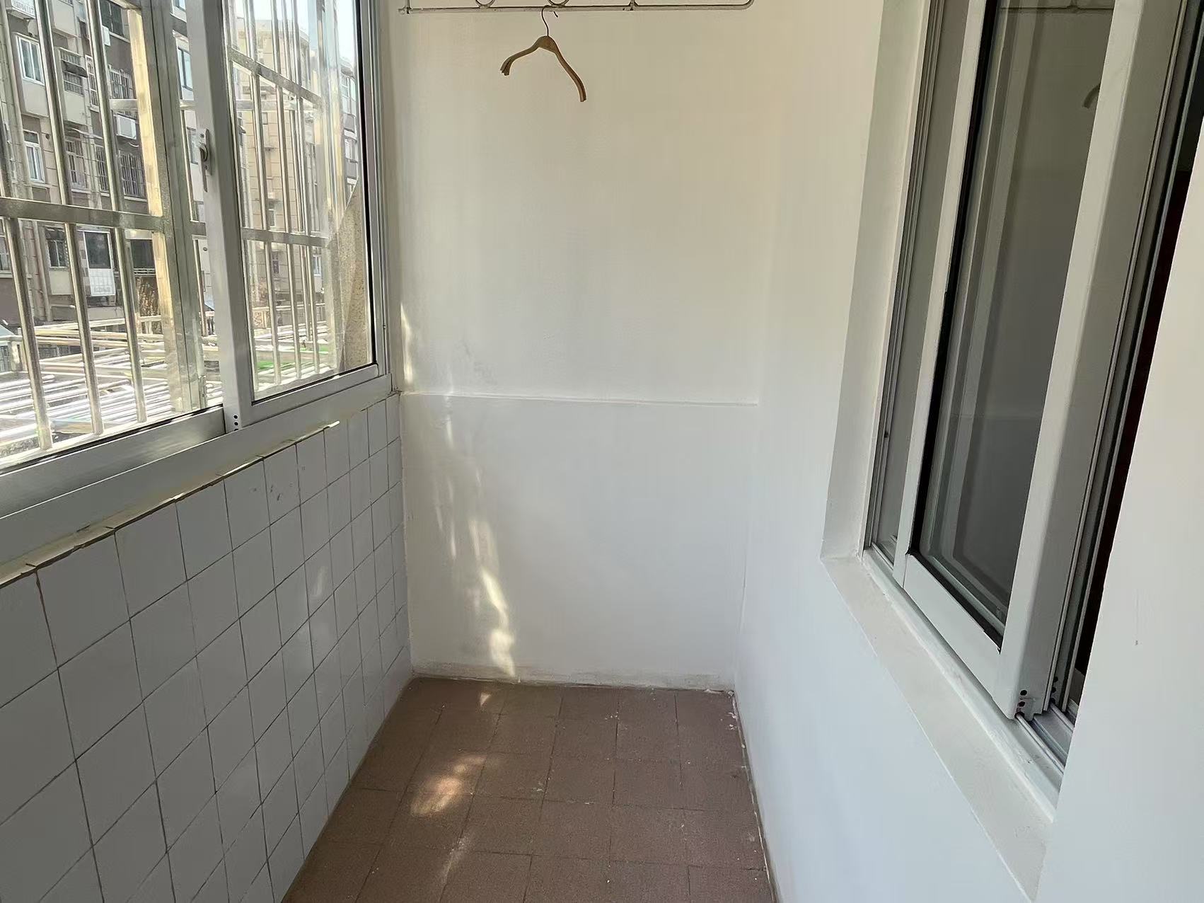 城港新村 2室1厅1卫 60m&sup2;