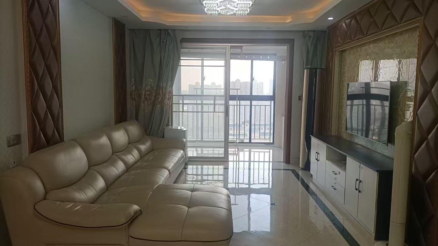 南通橡树湾 3室2厅2卫 130.00m²