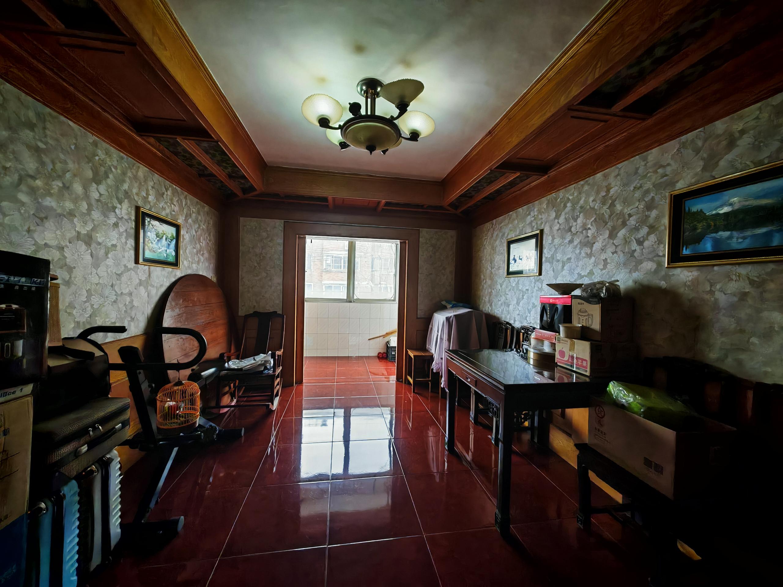 南通东苑小区 3室2厅1卫 130m²
