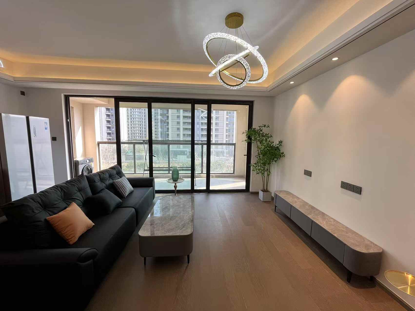 崇州云玺 3室2厅2卫 117m&sup2;