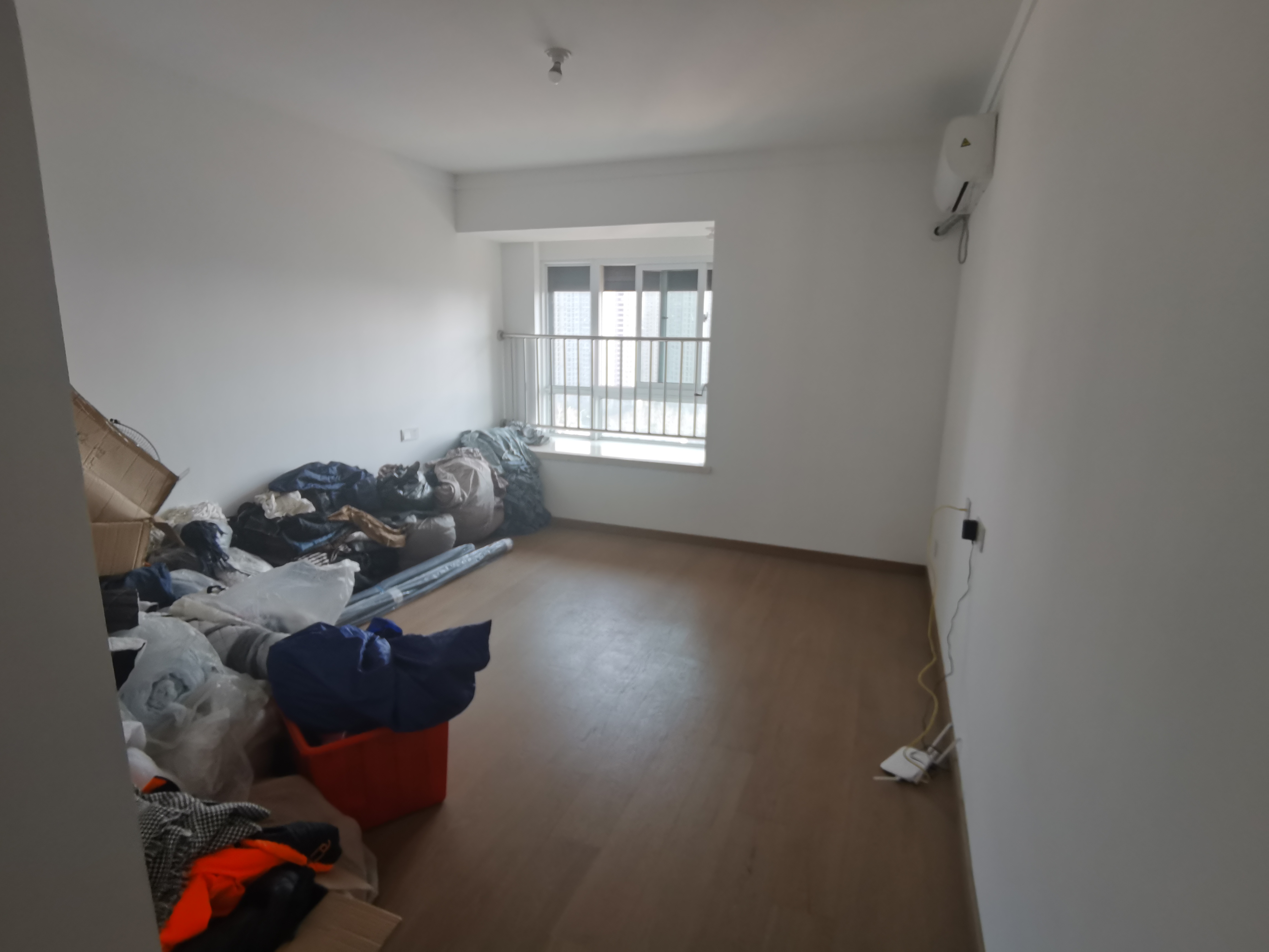 雨润星雨华府南区 3室2厅2卫 115.3m&sup2;