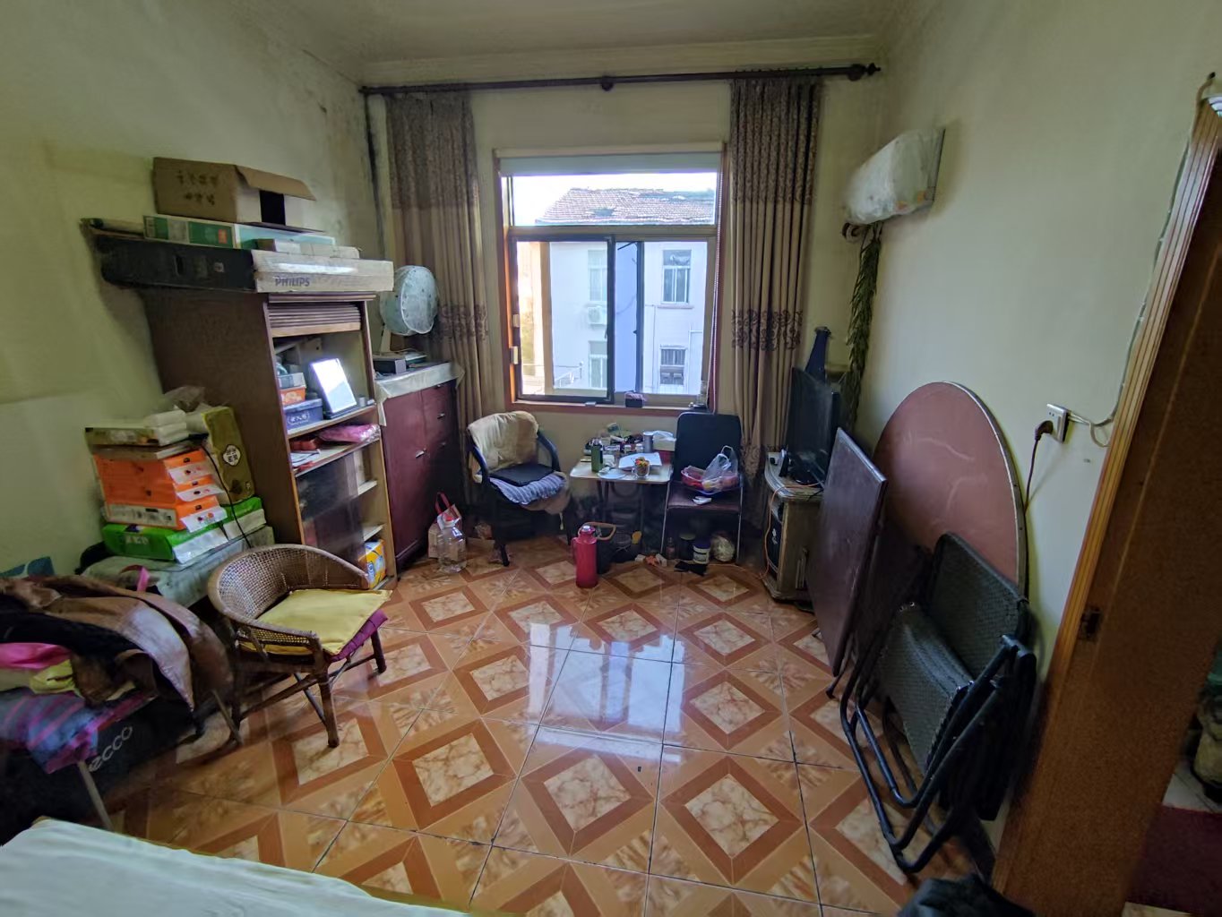 青年路新村 1室1厅1卫 38.8m²