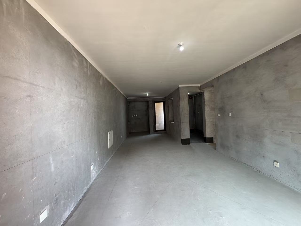 保利香槟国际 4室2厅2卫 143.35m²
