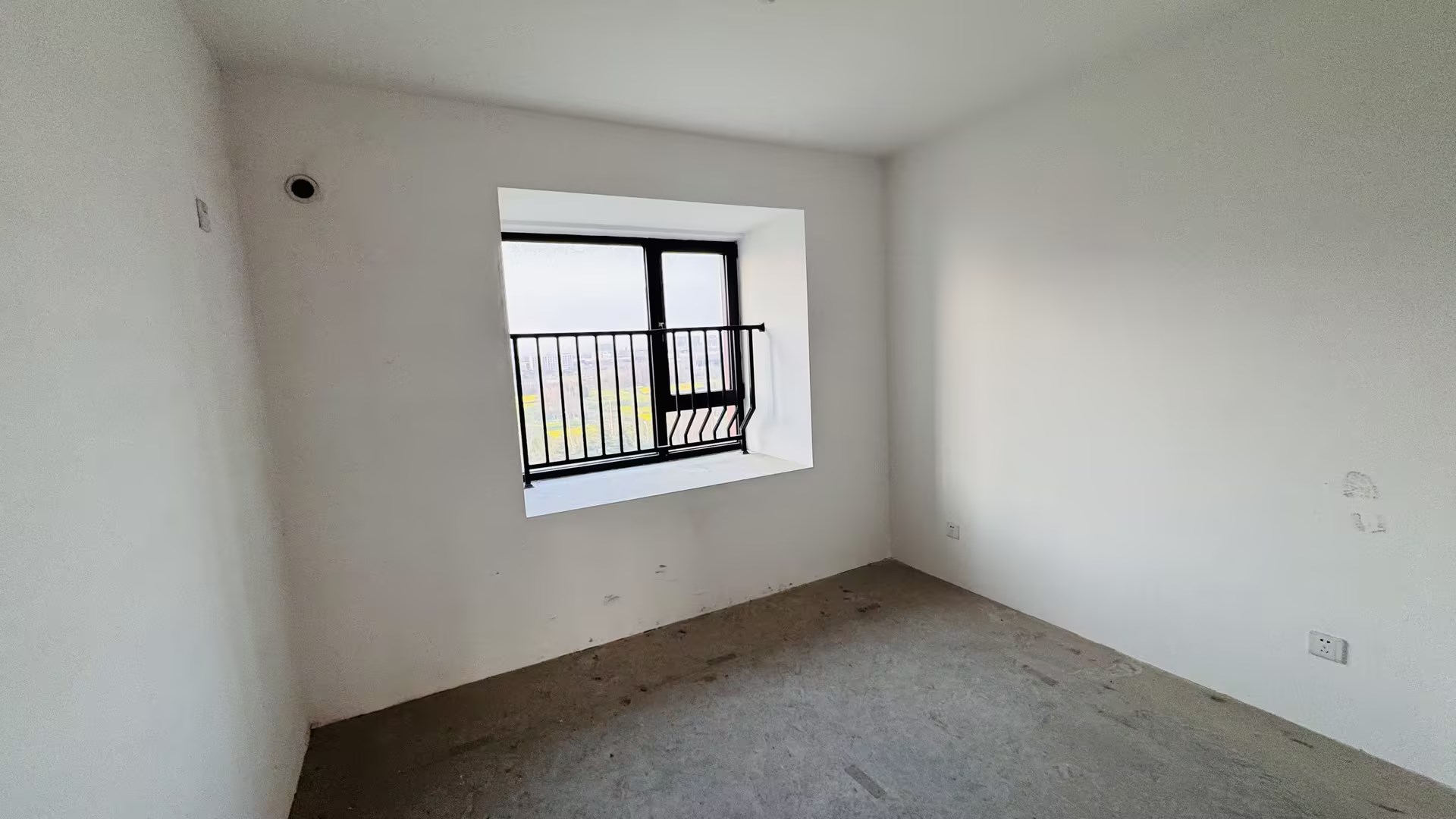 盛和九里香堤 3室2厅2卫 124m&sup2;