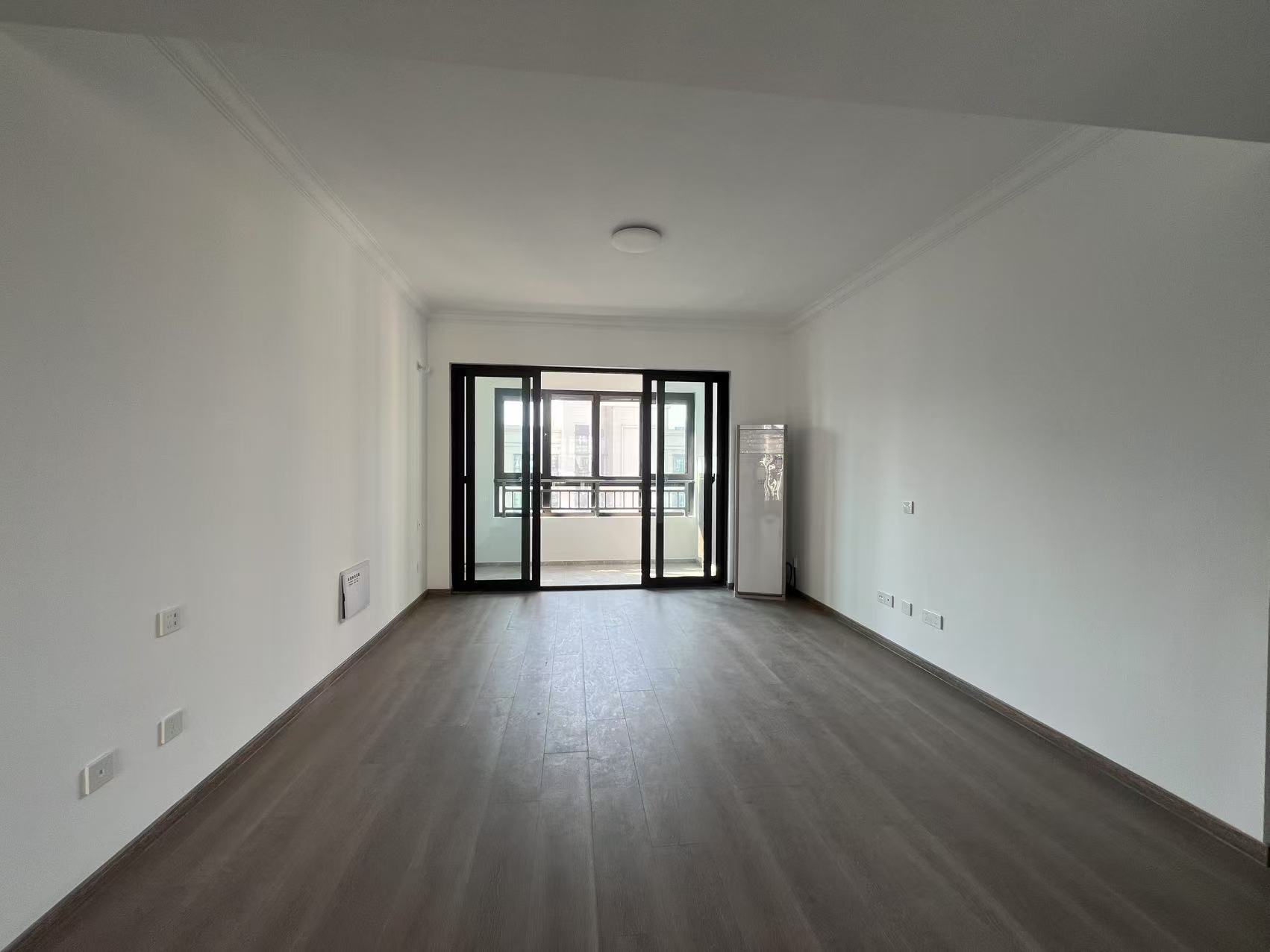 尚海湾 3室2厅2卫 125.78m²