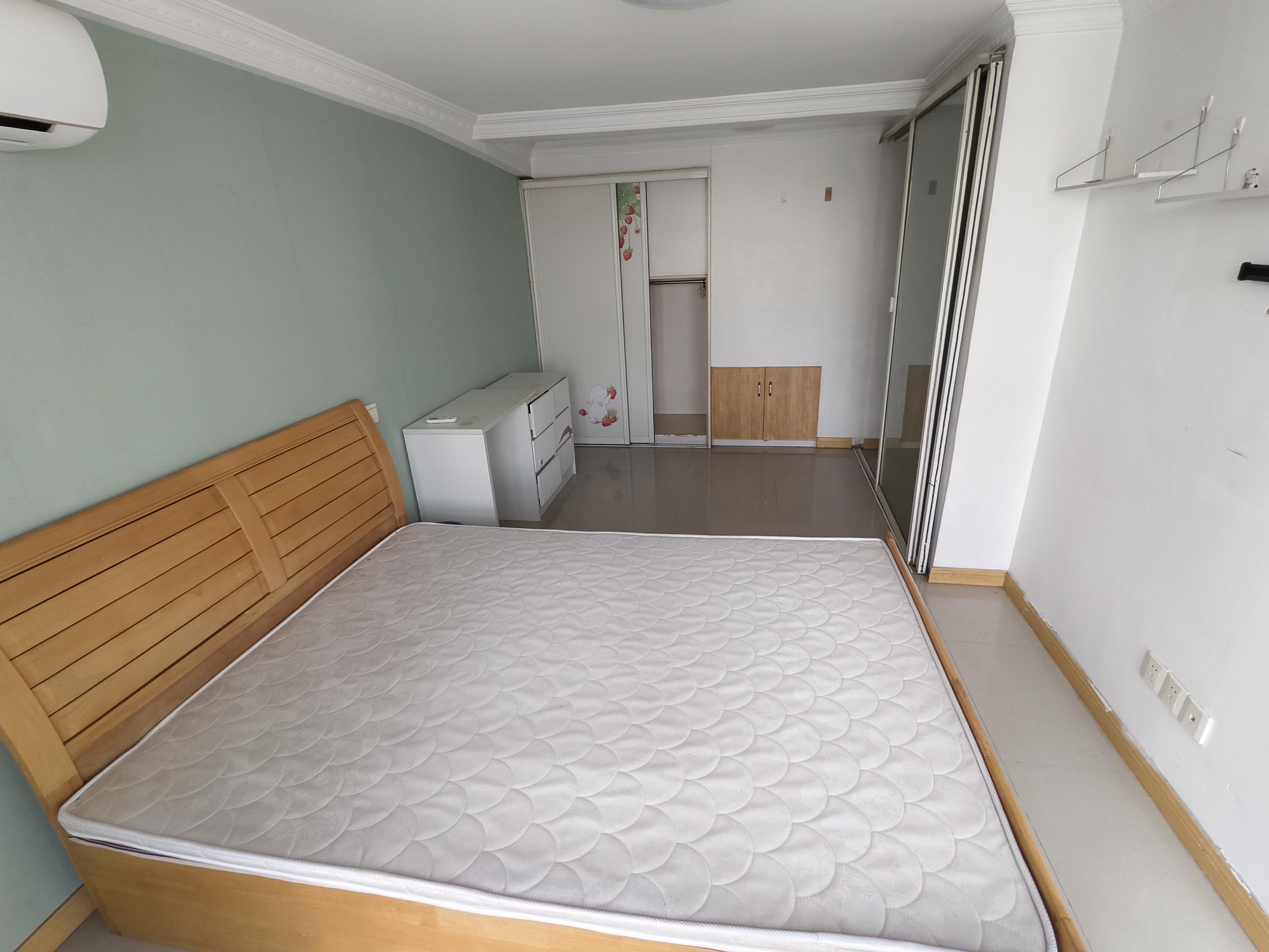 中房海梦城 1室1厅1卫 35m&sup2;