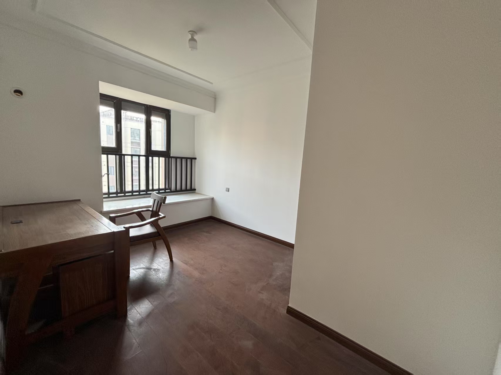 富力院士廷 4室2厅2卫 140m&sup2;