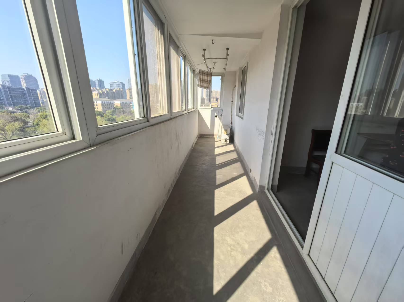 秦灶新村 3室1厅1卫 130m&sup2;