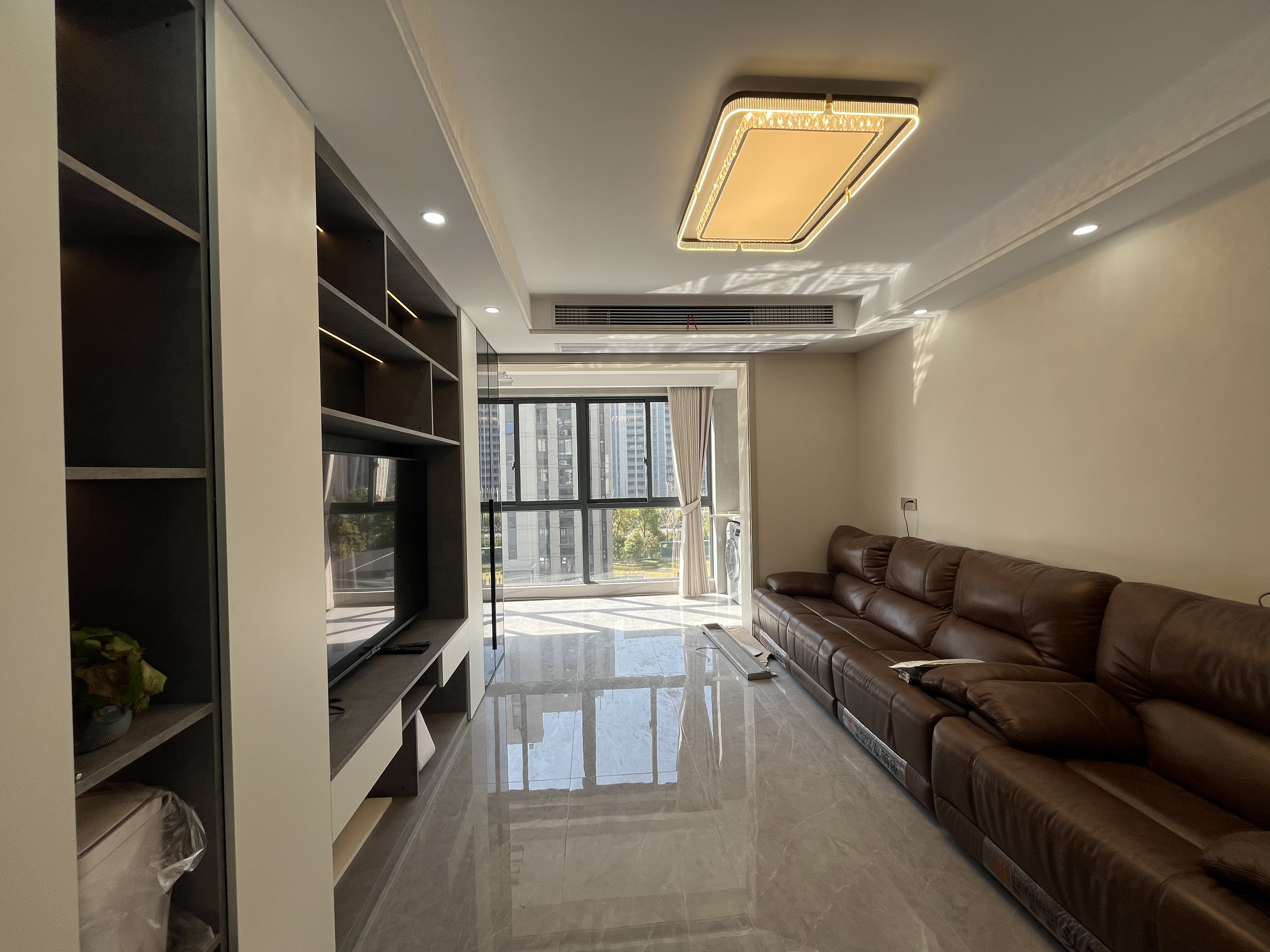 东时区 3室2厅1卫 96.00m²