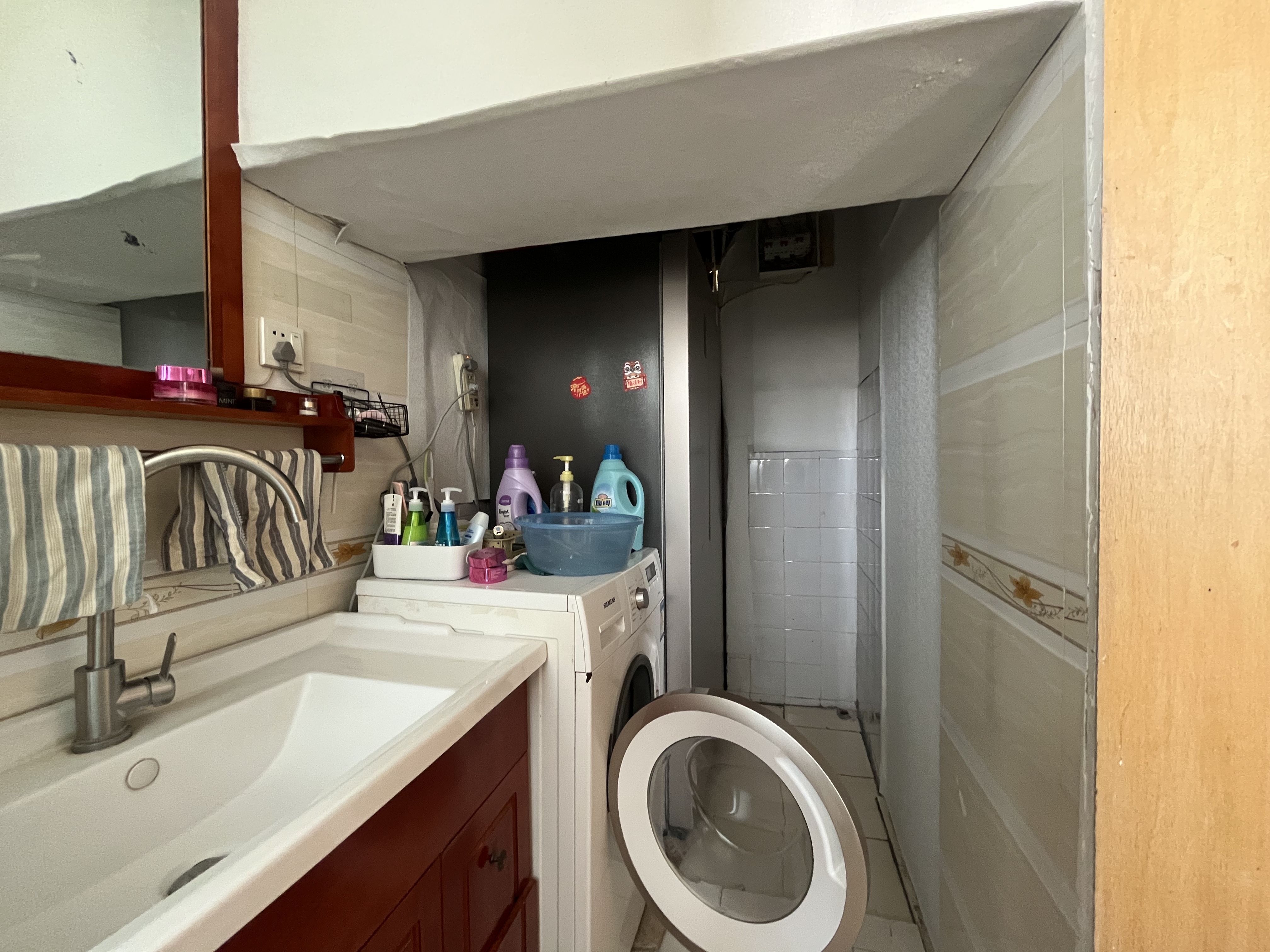 光明新村 2室1厅1卫 70.32m&sup2;