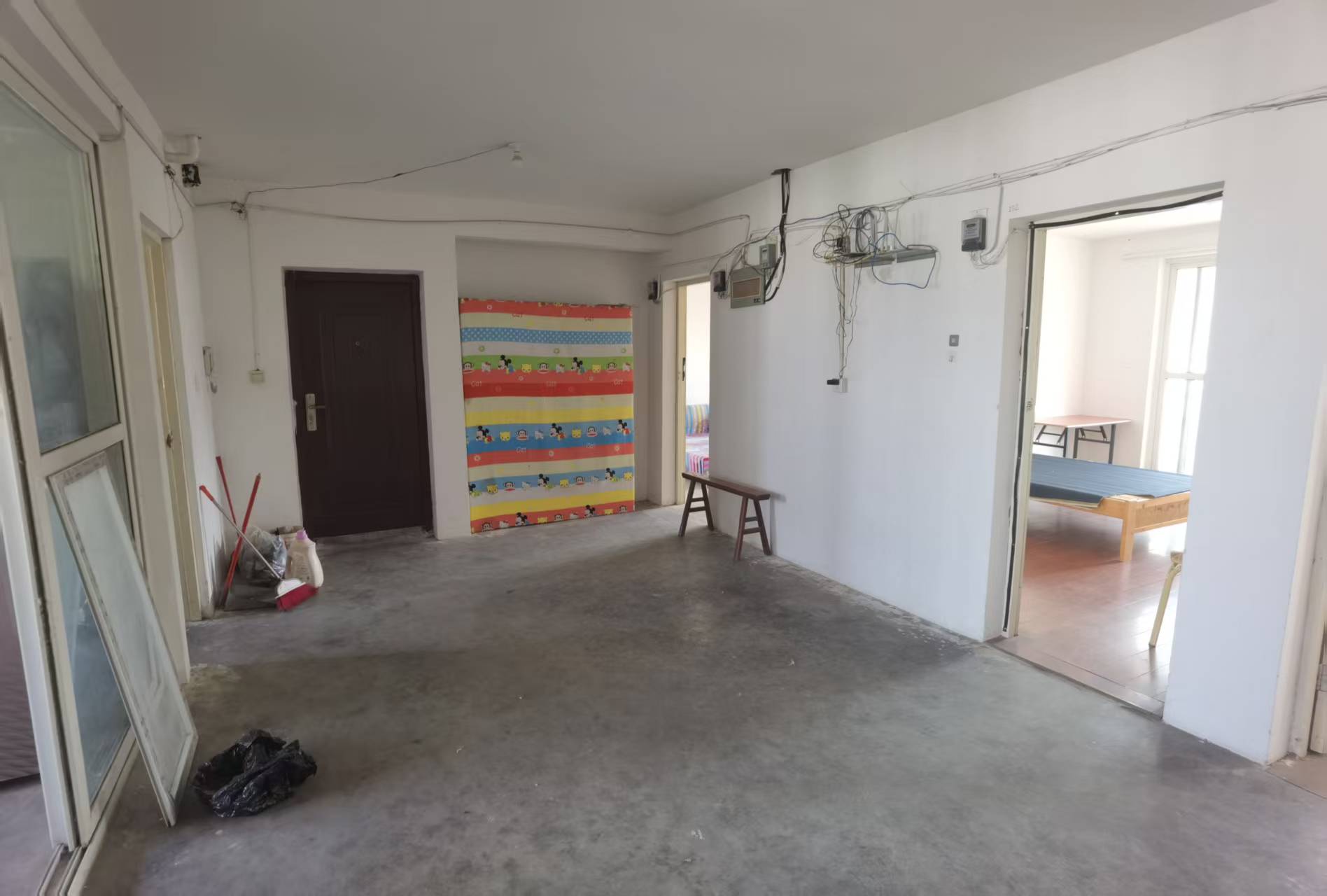 和谐怡园佳苑 4室2厅1卫 134m²