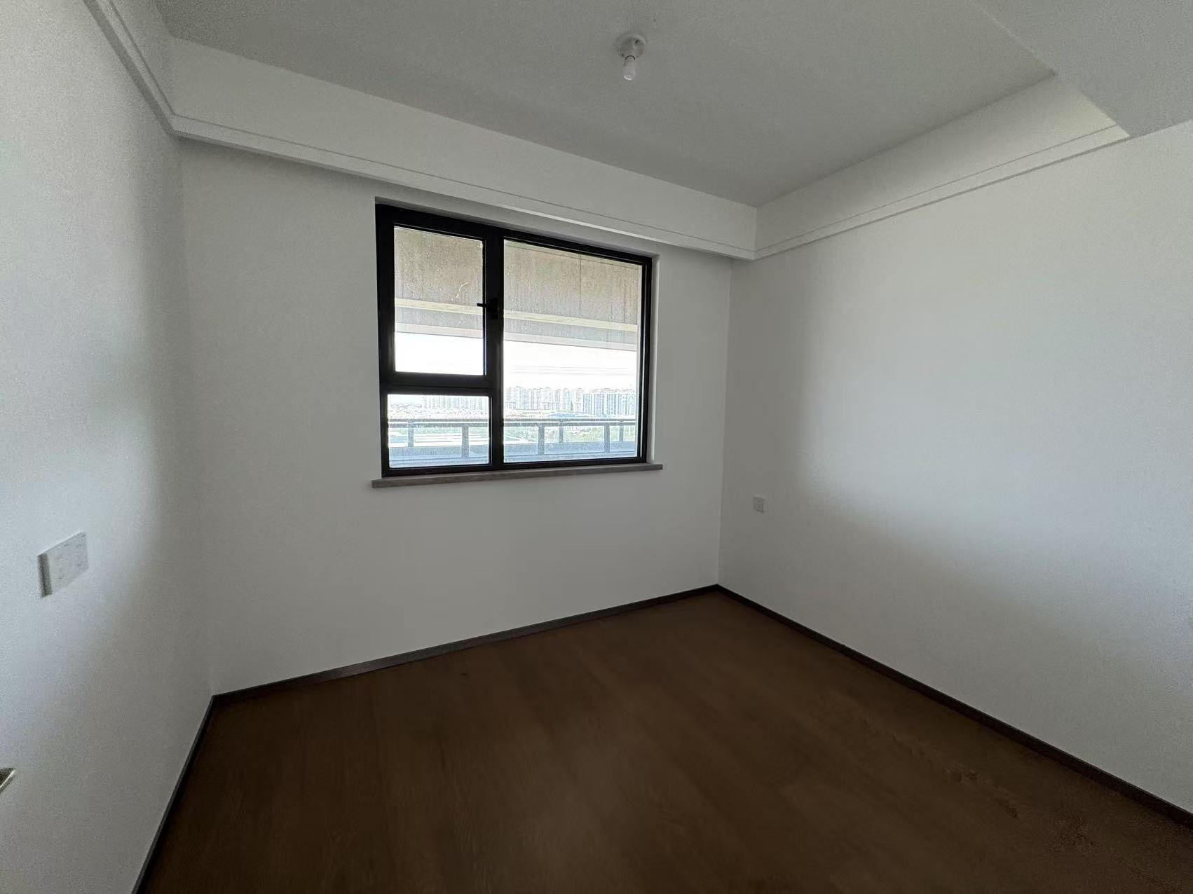 远创宸樾 3室2厅1卫 102.65m&sup2;