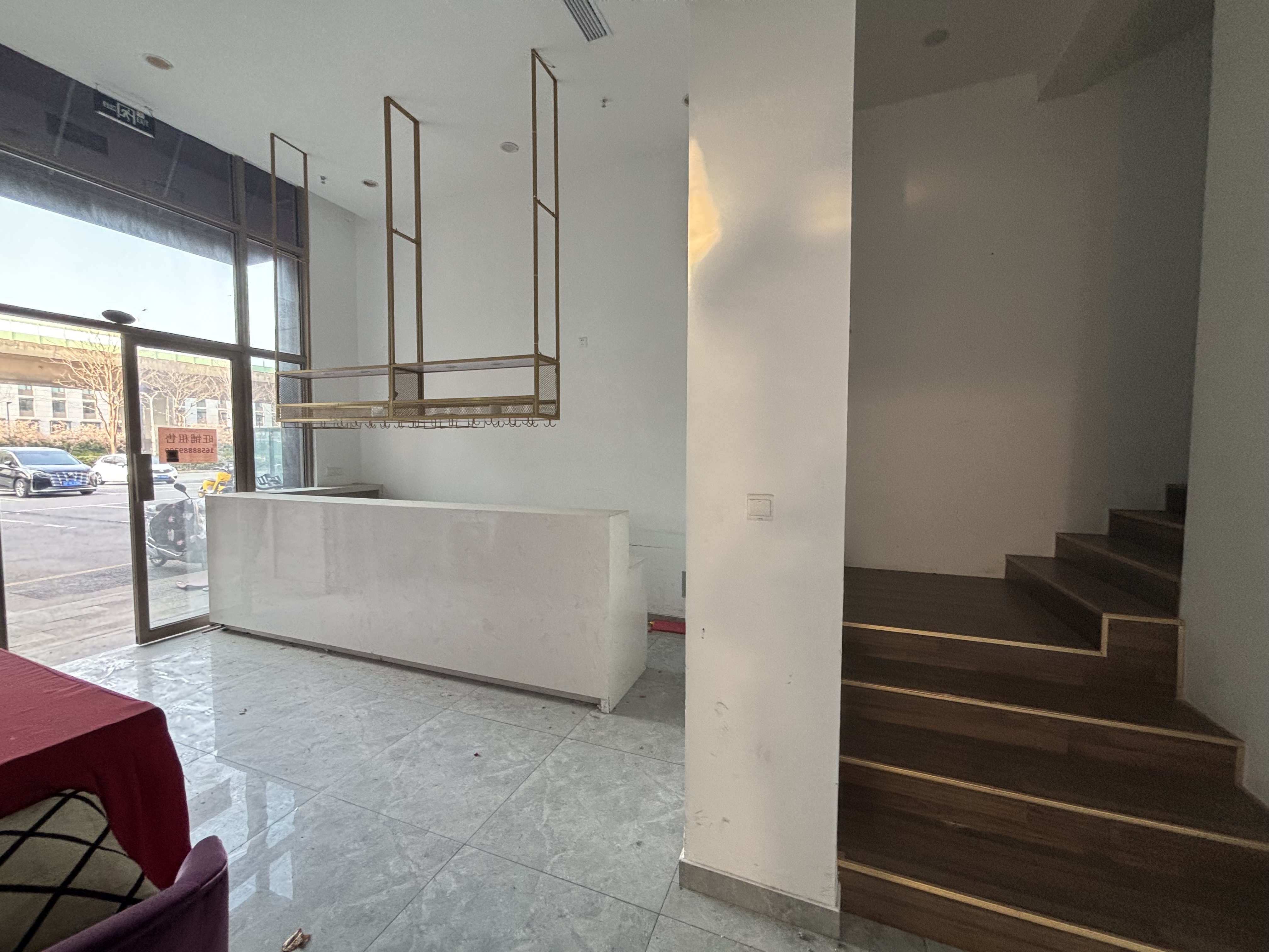 中港金座 3室1厅1卫 200.00m&sup2;