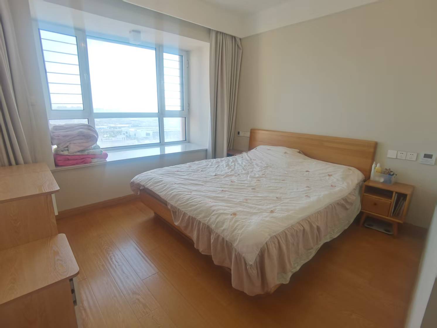 中南世纪花城三期 4室2厅2卫 143m&sup2;