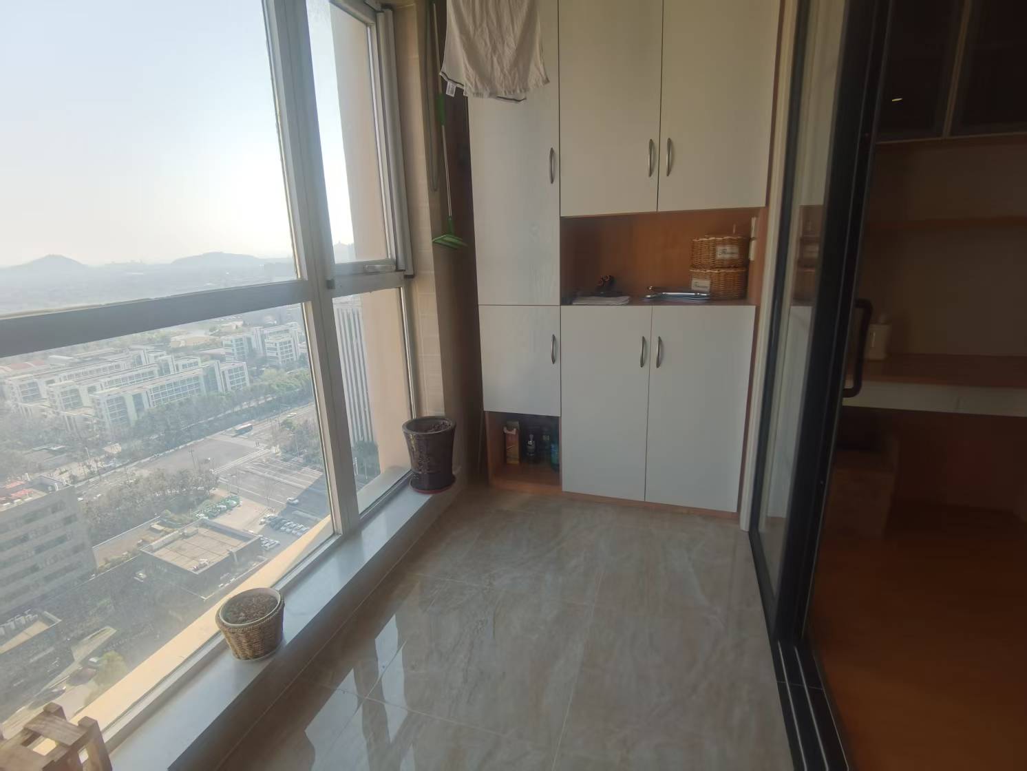 中南世纪花城三期 4室2厅2卫 143m&sup2;