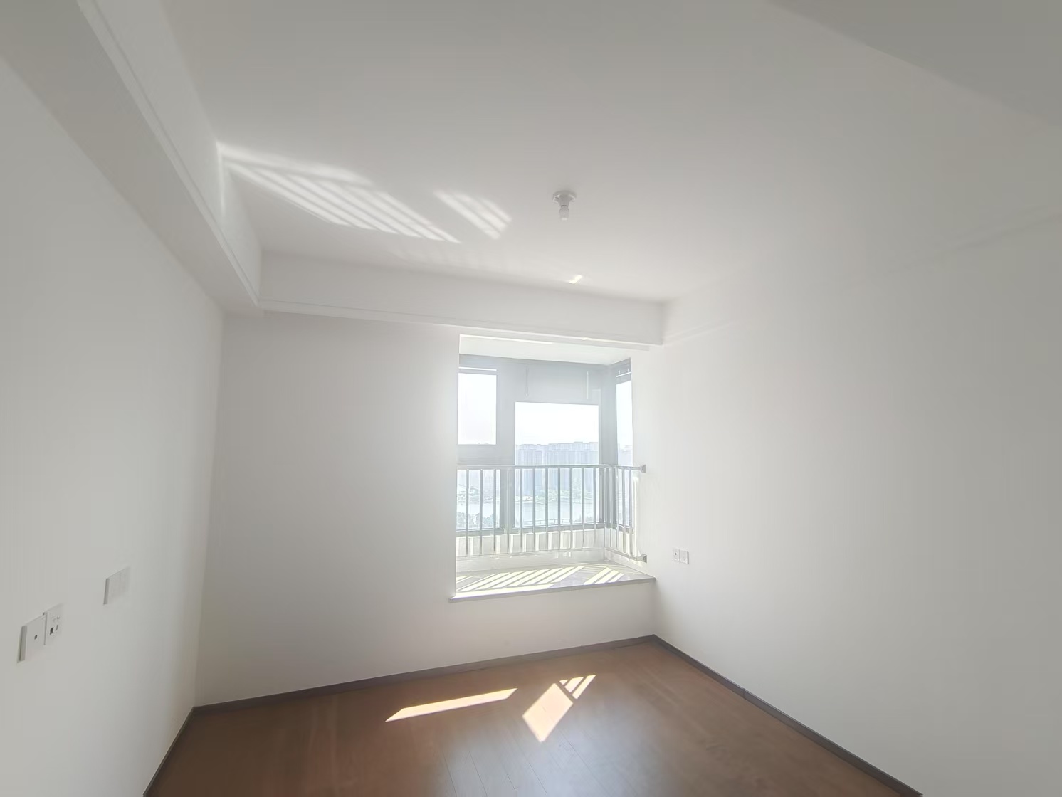 远创宸樾 3室2厅2卫 109m&sup2;