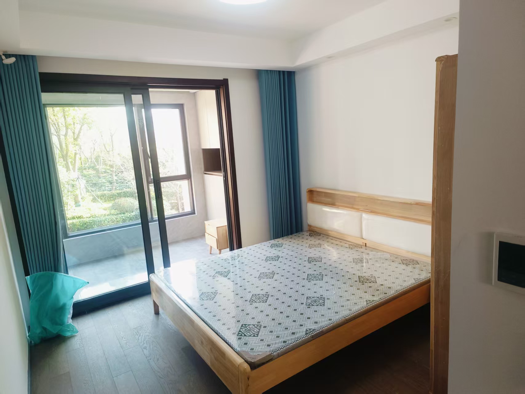 远创樾府 3室2厅1卫 117m&sup2;