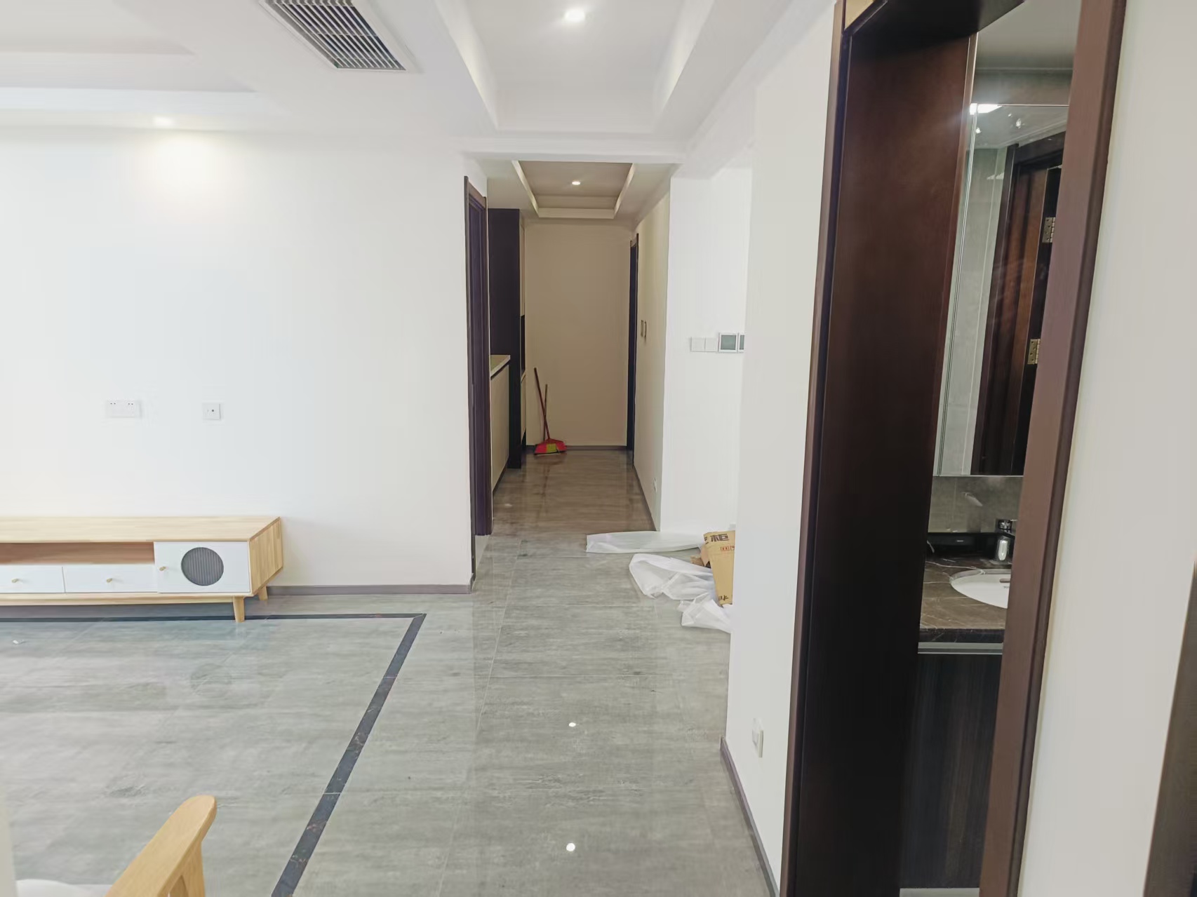 远创樾府 3室2厅1卫 117m&sup2;