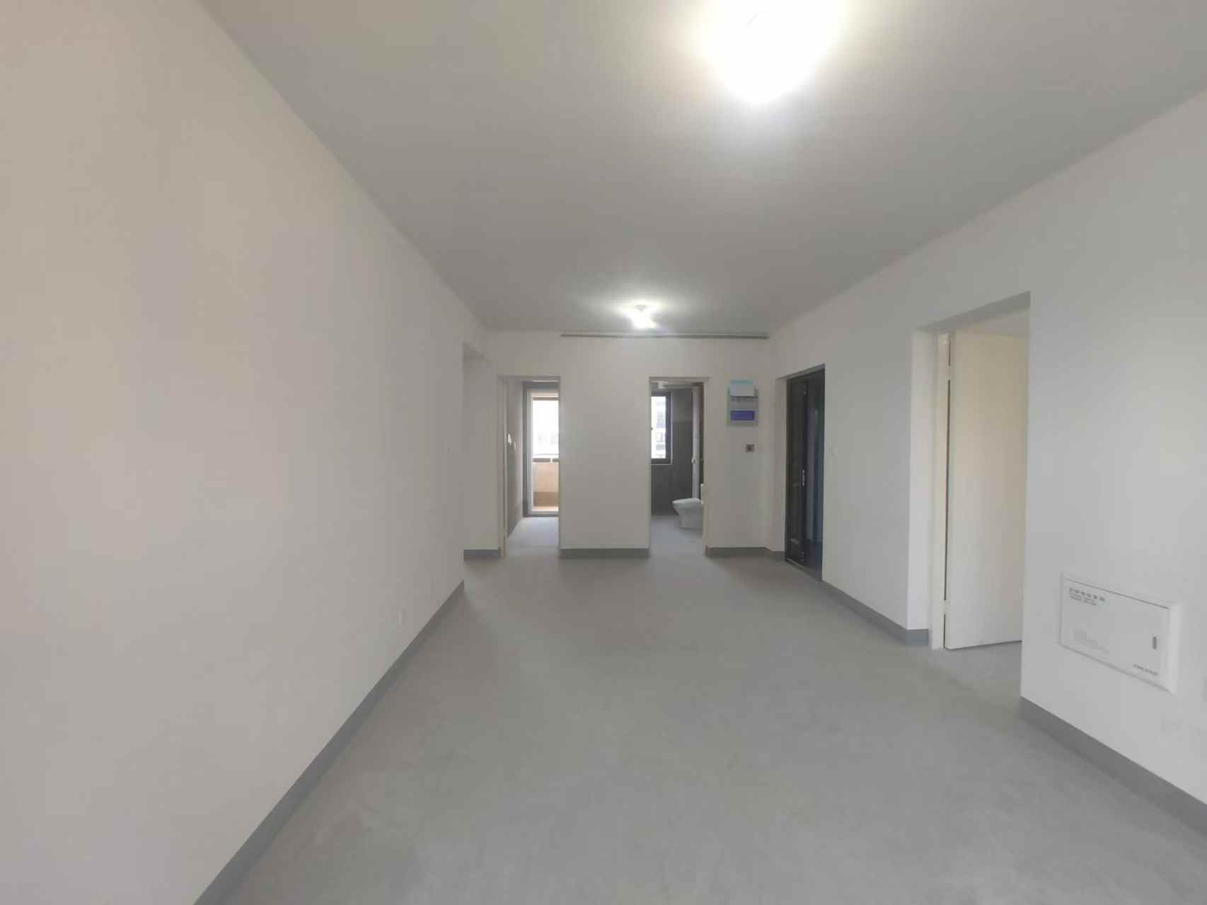 兴石花园 3室2厅1卫 128m&sup2;