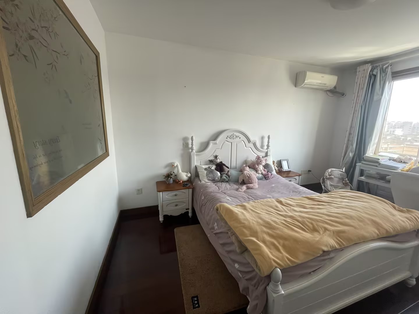 银花苑 3室2厅2卫 145m&sup2;