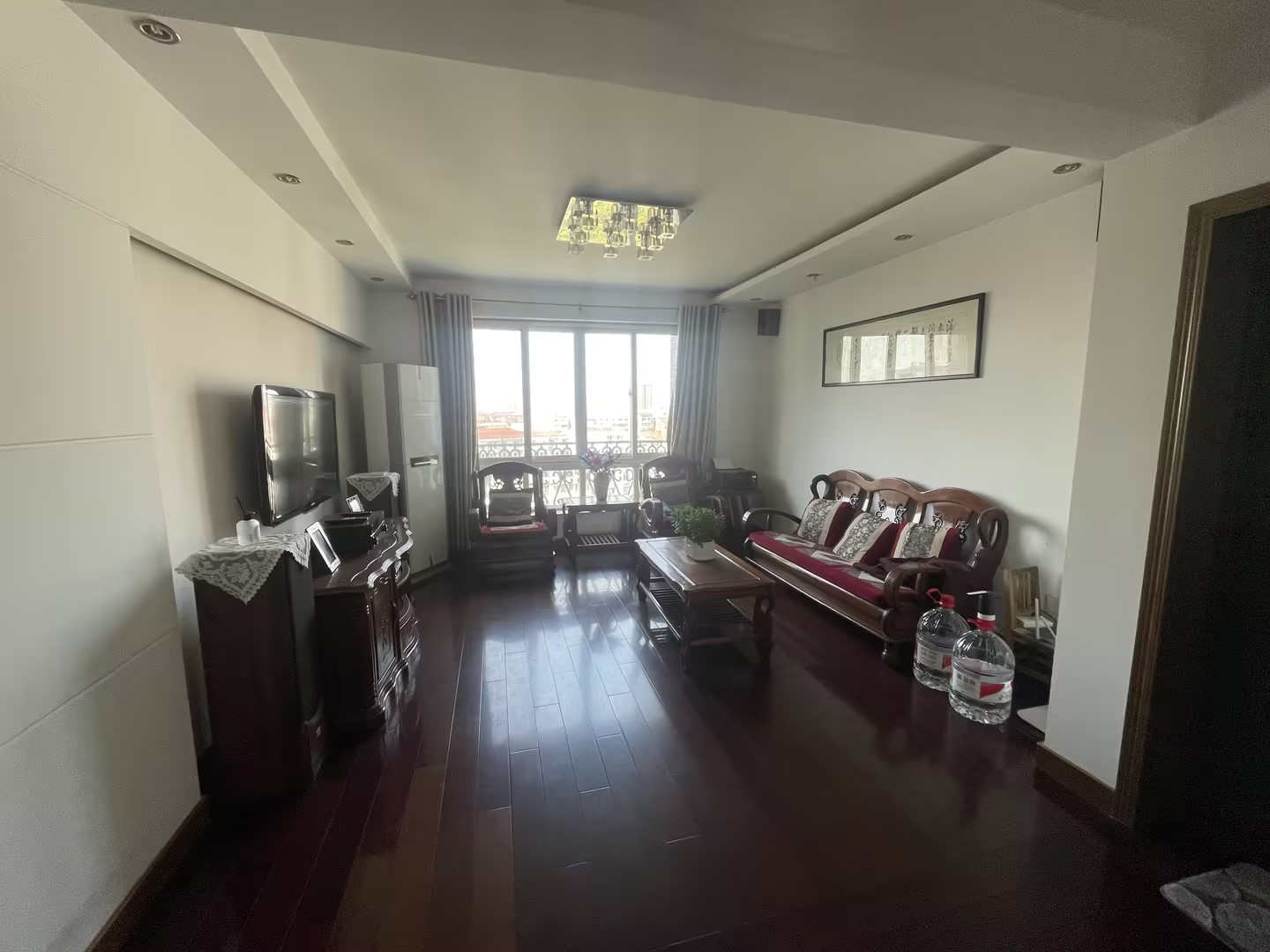 银花苑 3室2厅2卫 145m&sup2;