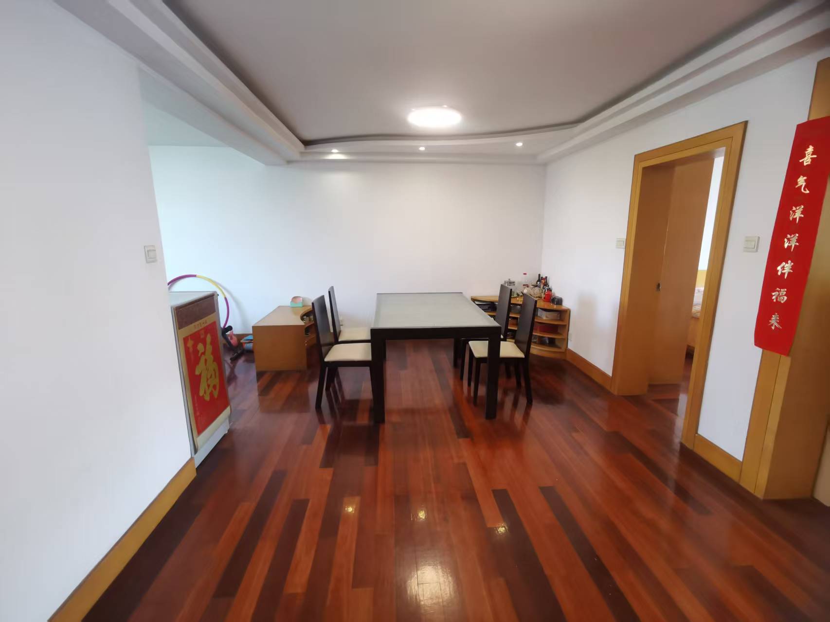 朝晖花园 5室3厅2卫 180.00m²